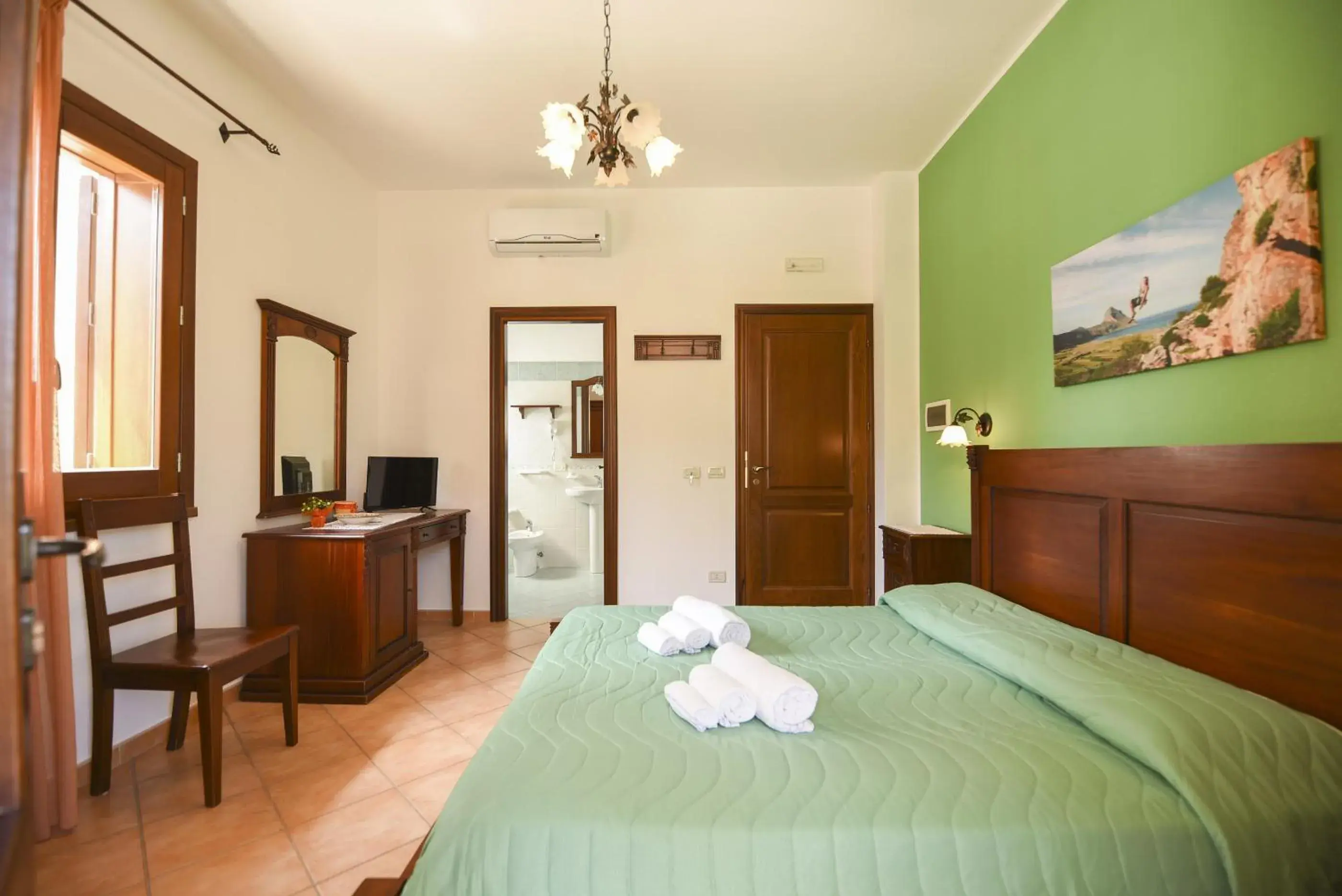 Standard Double Room in Aurora Castelluzzo Standard Double Room in Aurora Castelluzzo