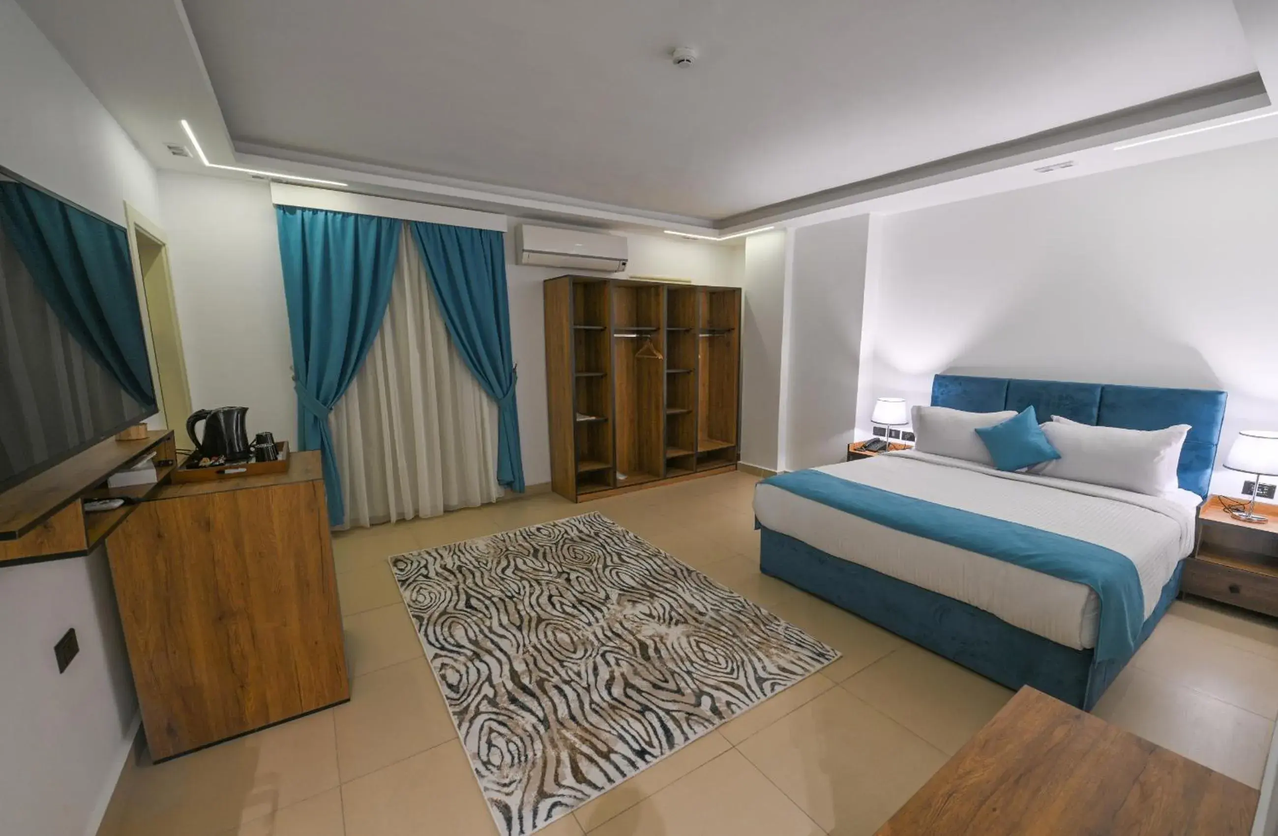 Large Single Room - single occupancy in Pyramids Gem Plaza Large Single Room - single occupancy in Pyramids Gem Plaza