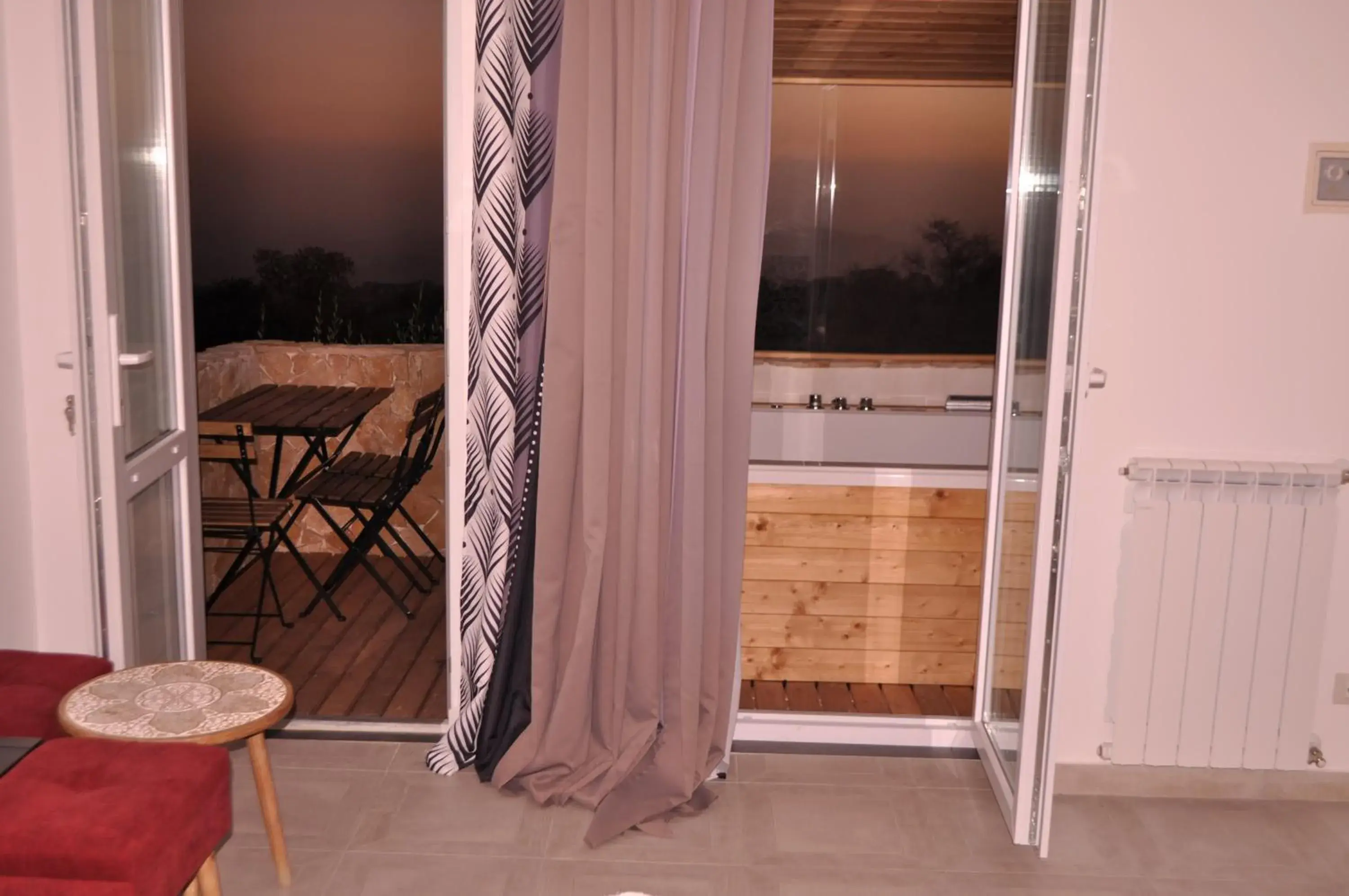 Queen Room with Spa Bath - single occupancy in Agri Art Croce Vallone Queen Room with Spa Bath - single occupancy in Agri Art Croce Vallone