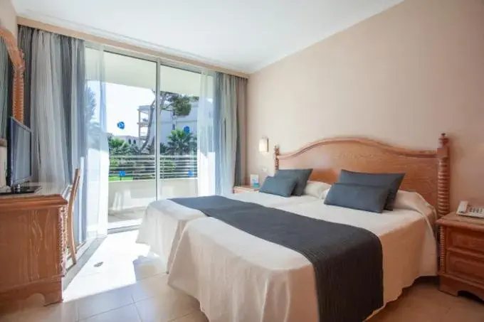 One-Bedroom Apartment (2 Adults) in Grupotel Natura Playa One-Bedroom Apartment (2 Adults) in Grupotel Natura Playa