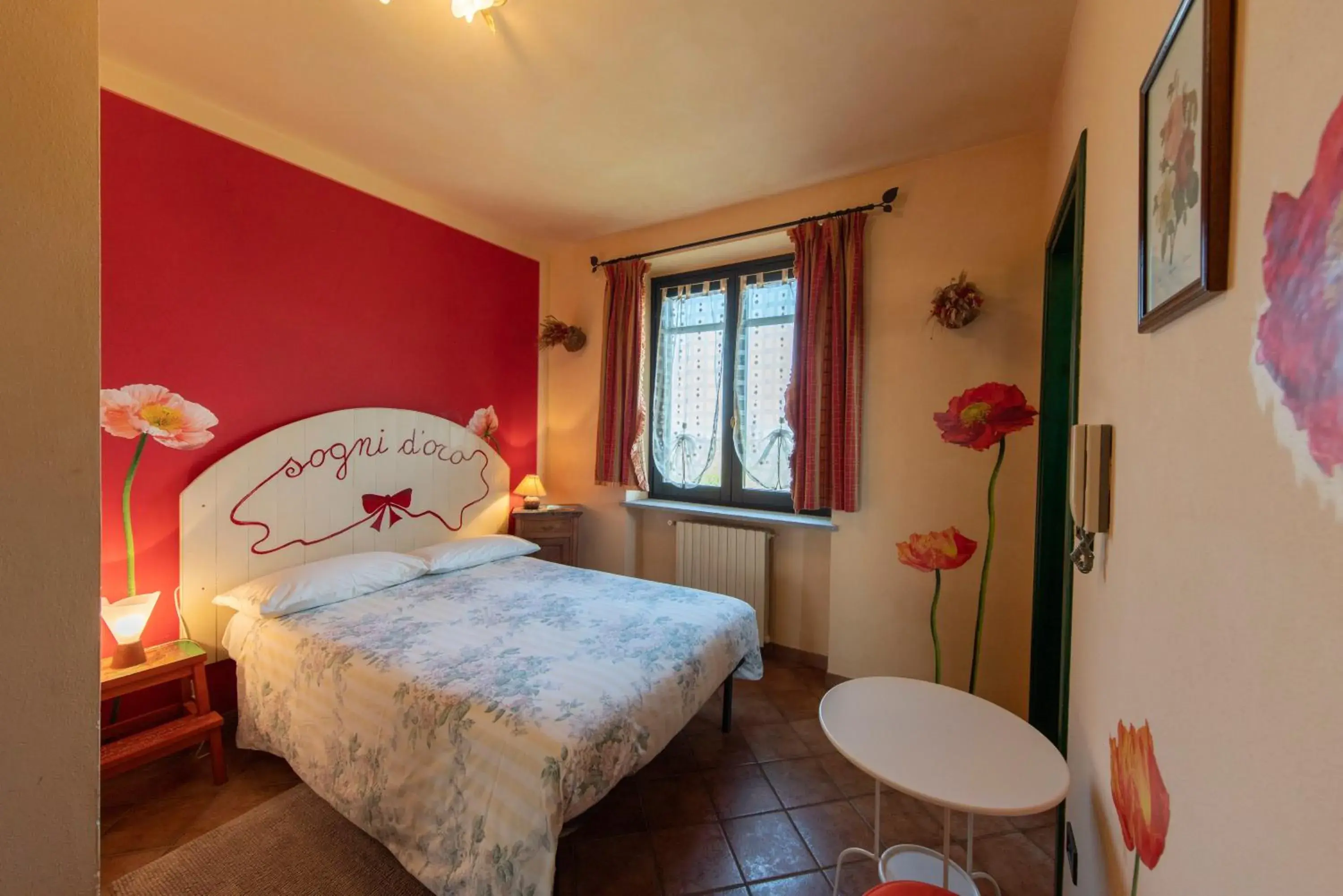 Double or Twin Room in Cascina Papa Mora Double or Twin Room in Cascina Papa Mora
