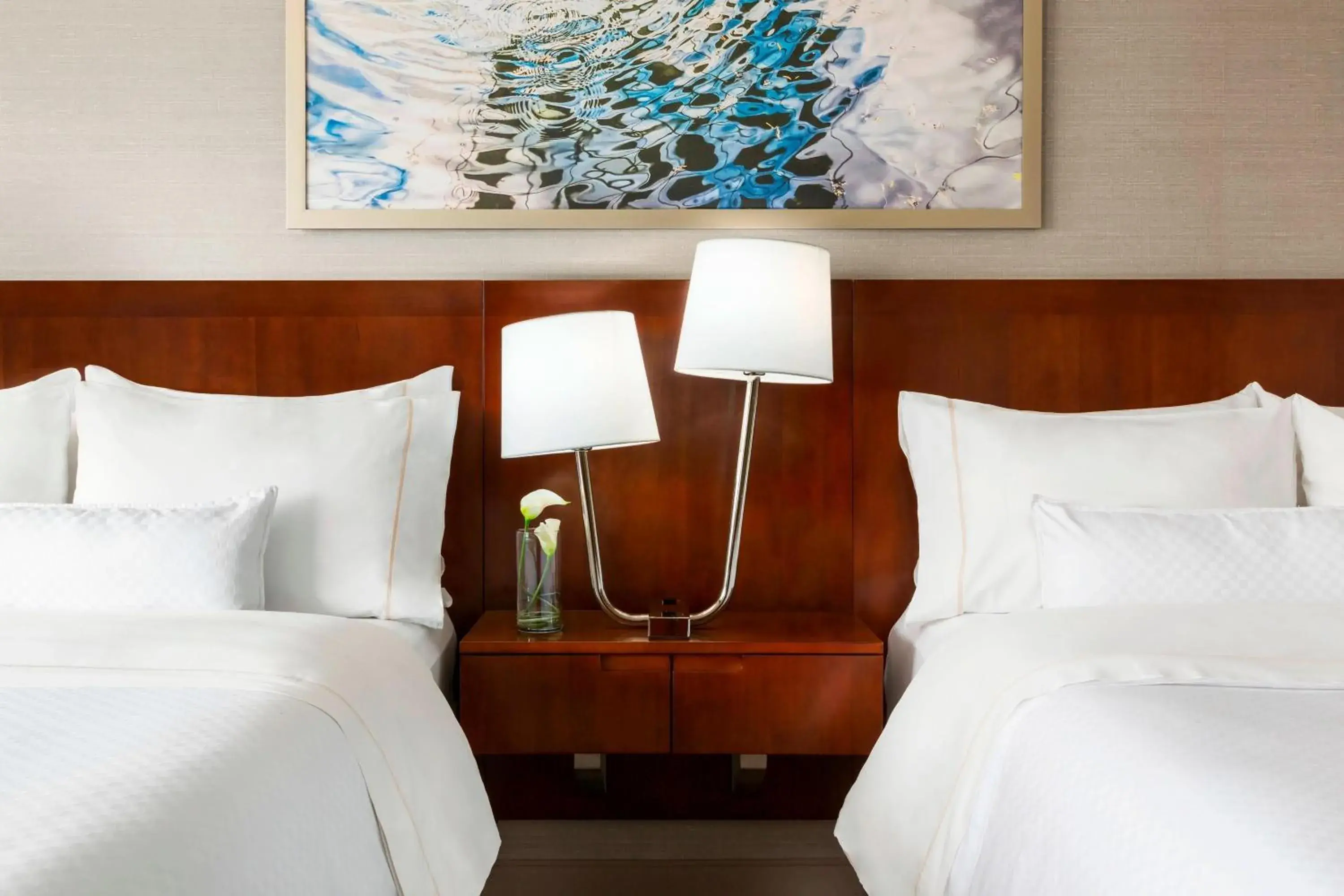 Double Room with Two Double Beds and City View - Hearing Accessible/High Floor in The Westin Arlington Double Room with Two Double Beds and City View - Hearing Accessible/High Floor in The Westin Arlington