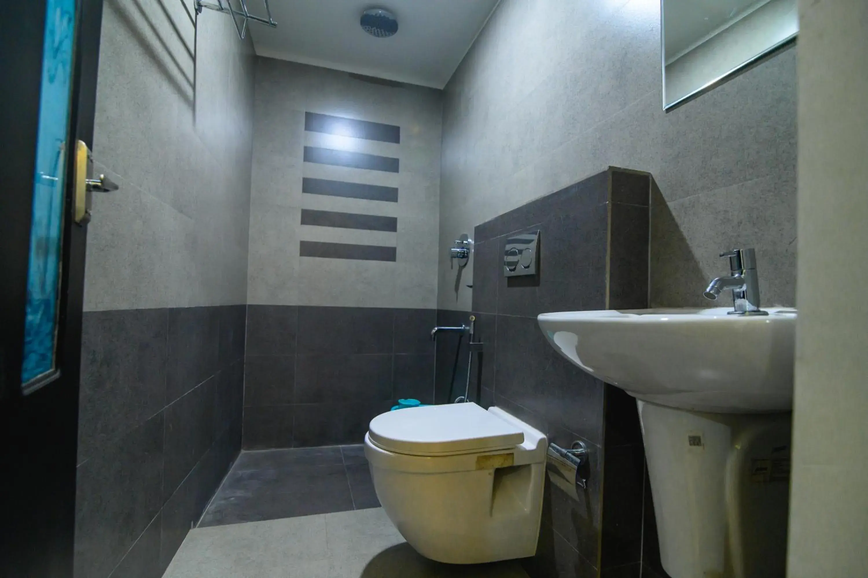 Superior King Room in Royal Plaza Wayanad Superior King Room in Royal Plaza Wayanad