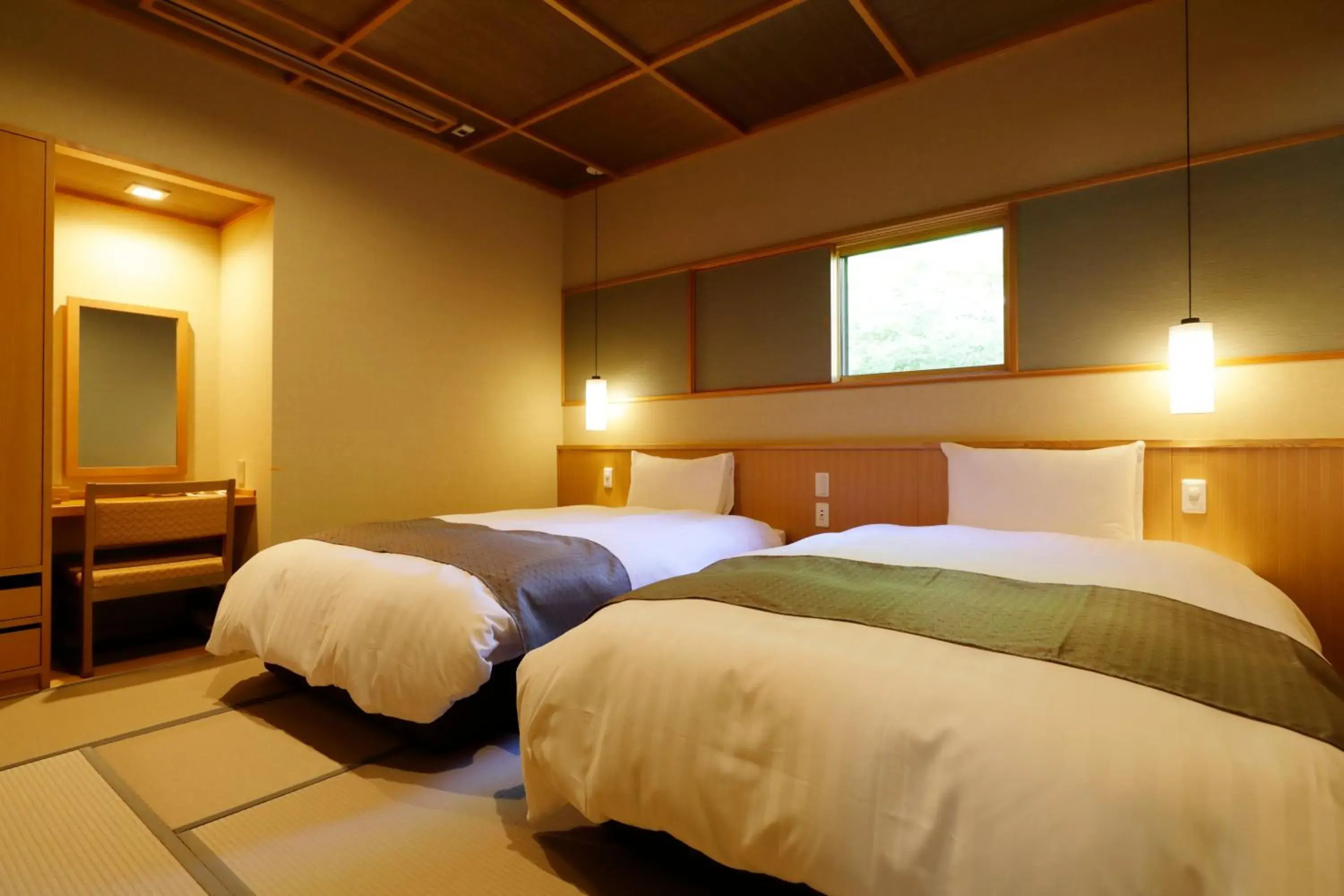 Superior Japanese Style Twin Room with Hot Spring Bath - single occupancy in Yukemuri no Yado Inazumi Onsen Superior Japanese Style Twin Room with Hot Spring Bath - single occupancy in Yukemuri no Yado Inazumi Onsen
