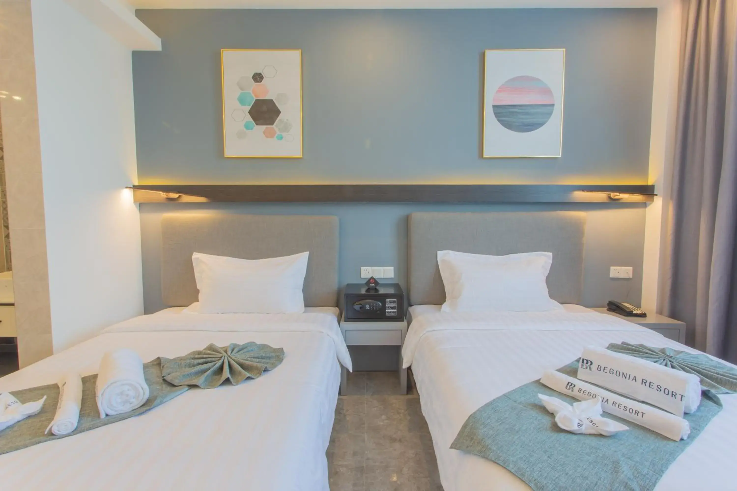 Economy Twin Room in Bohol Panglao Begonia Resort Economy Twin Room in Bohol Panglao Begonia Resort