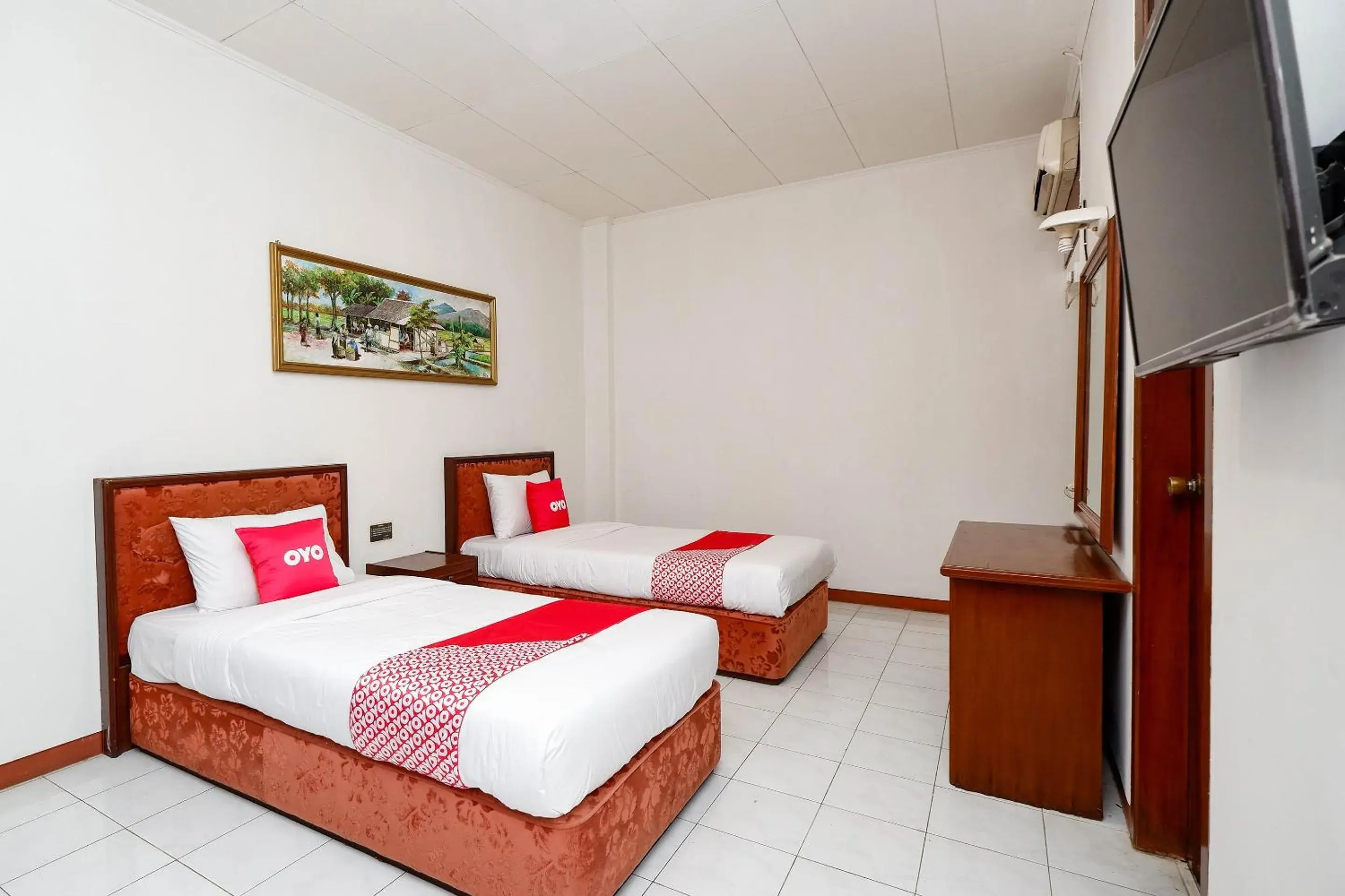 Standard Twin Room in SUPER OYO Capital O 1644 Hotel Griya Kencana Standard Twin Room in SUPER OYO Capital O 1644 Hotel Griya Kencana