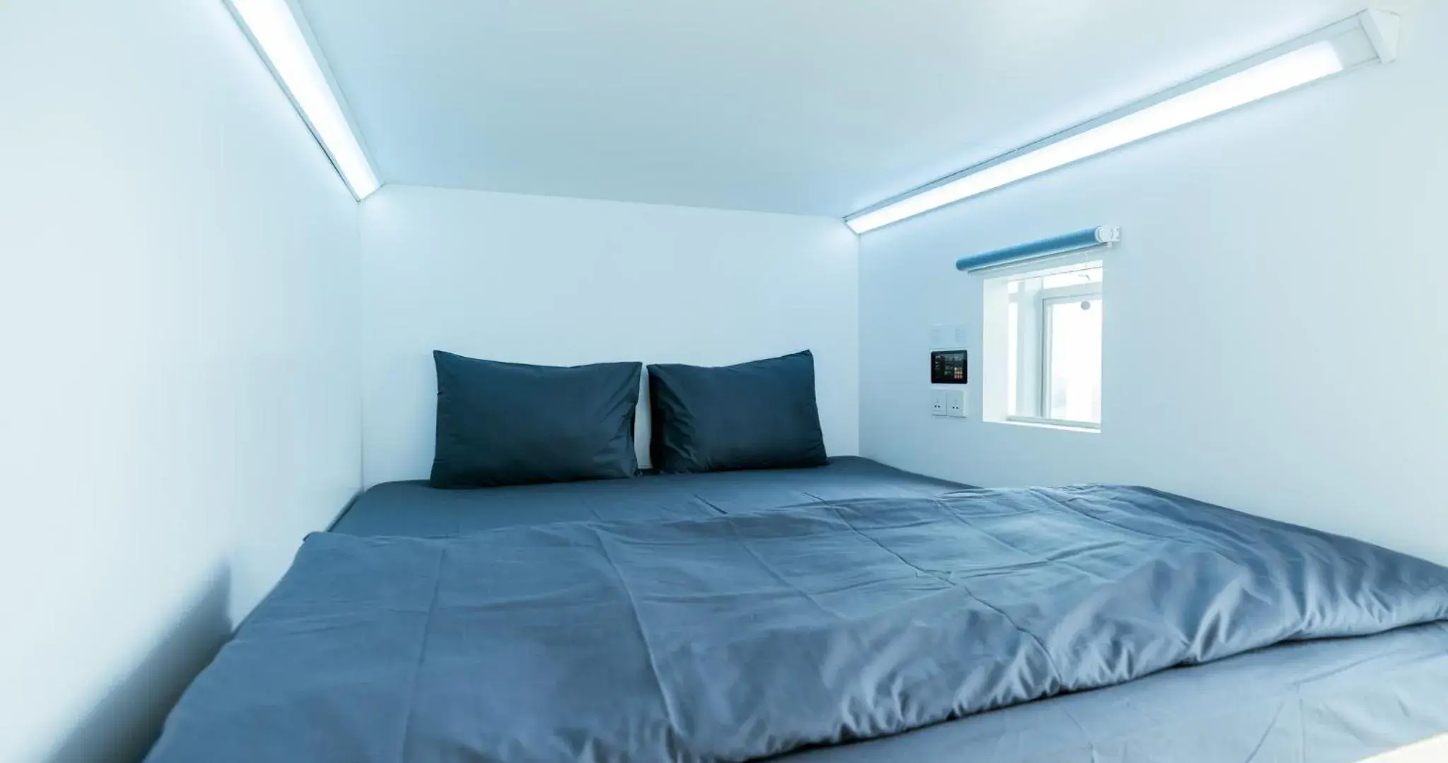 Earth Double in Bobopod Pancoran, Jakarta Earth Double in Bobopod Pancoran, Jakarta