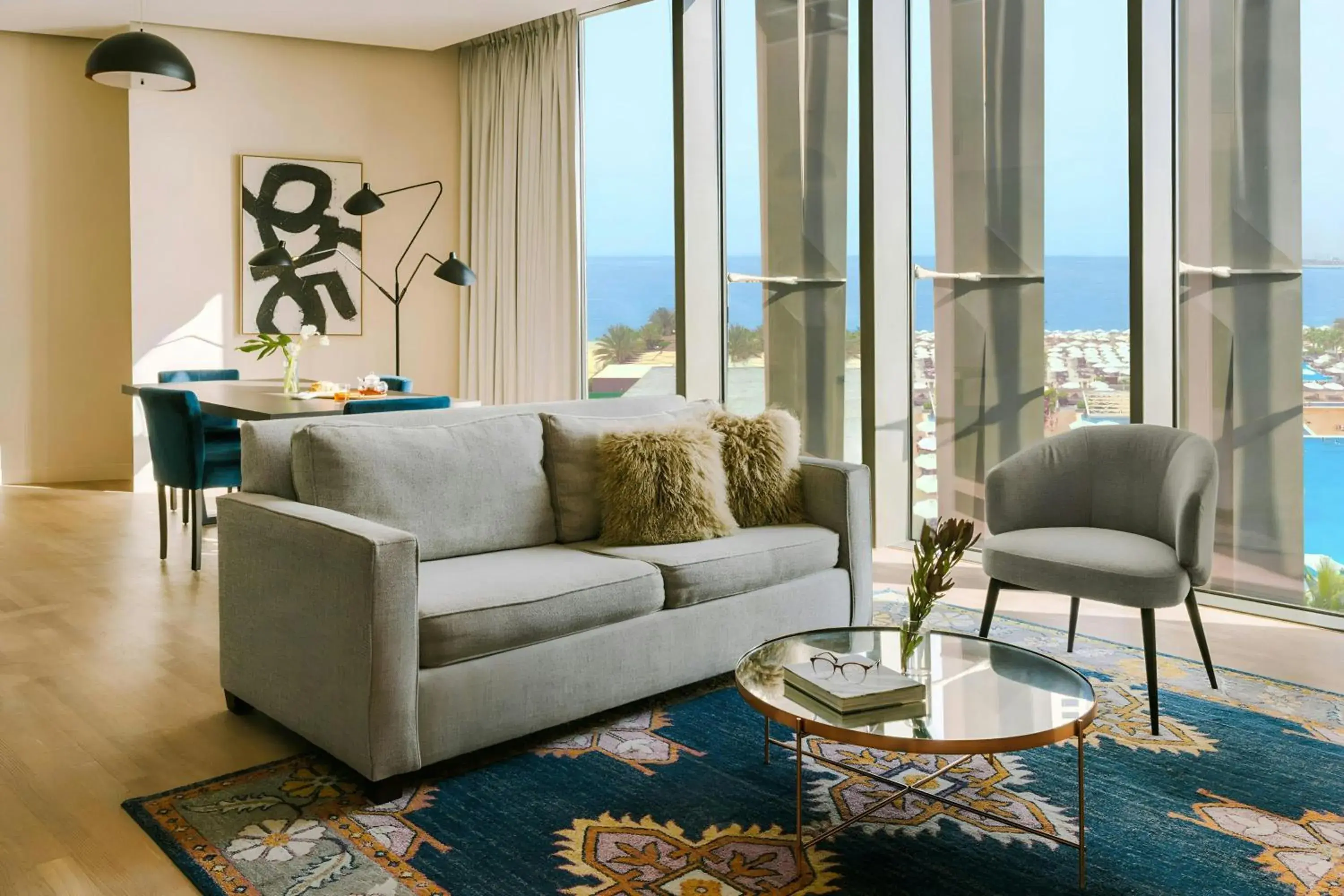 One-Bedroom Apartment with King or Queen Bed, Sofa Bed and Sea View in Sonder by Marriott Bonvoy JBR The Walk Apartments One-Bedroom Apartment with King or Queen Bed, Sofa Bed and Sea View in Sonder by Marriott Bonvoy JBR The Walk Apartments