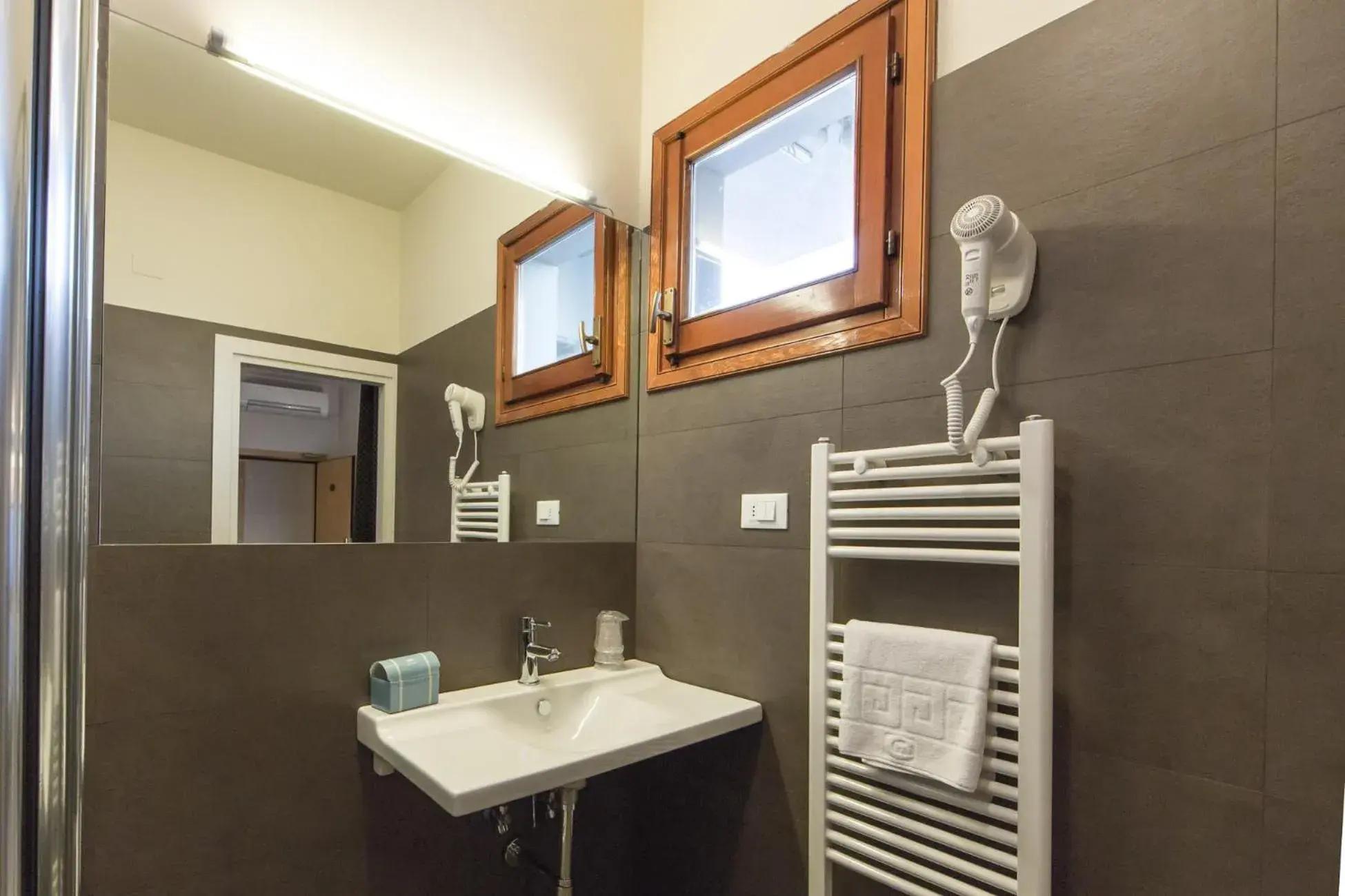 Superior Family Room in Hotel Delta Superior Family Room in Hotel Delta