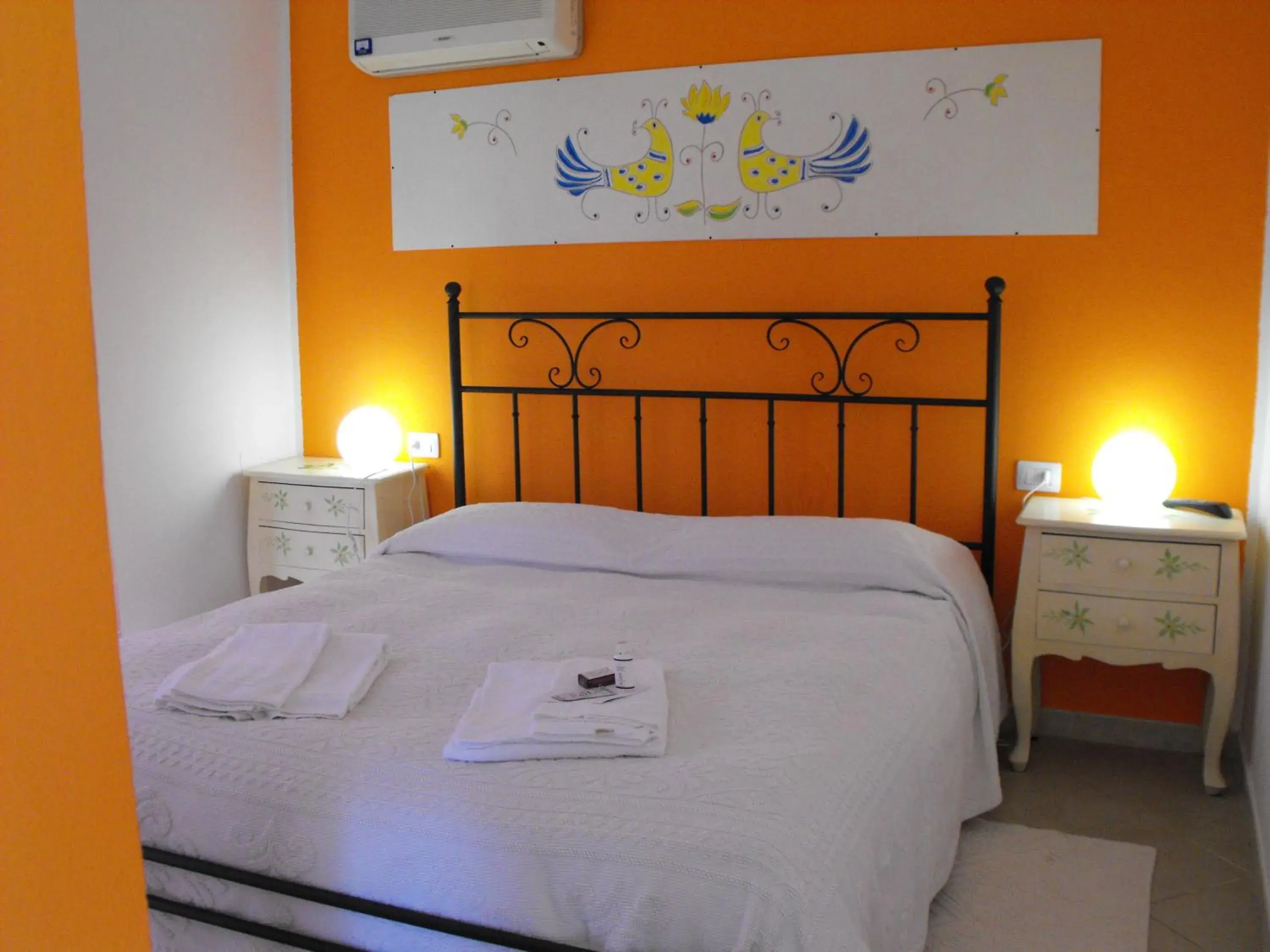 Two-Bedroom Apartment with Patio and Garden View in Residence Sa Pintadera Two-Bedroom Apartment with Patio and Garden View in Residence Sa Pintadera