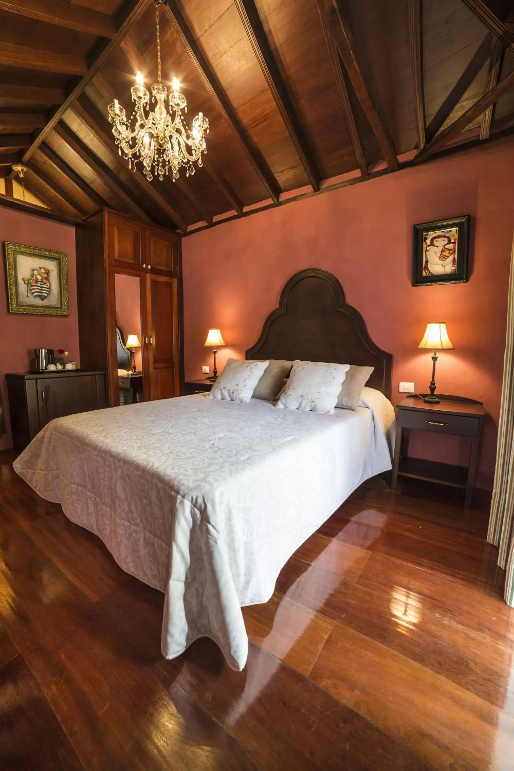 Deluxe Room in Hotel Emblemático San Marcos Deluxe Room in Hotel Emblemático San Marcos