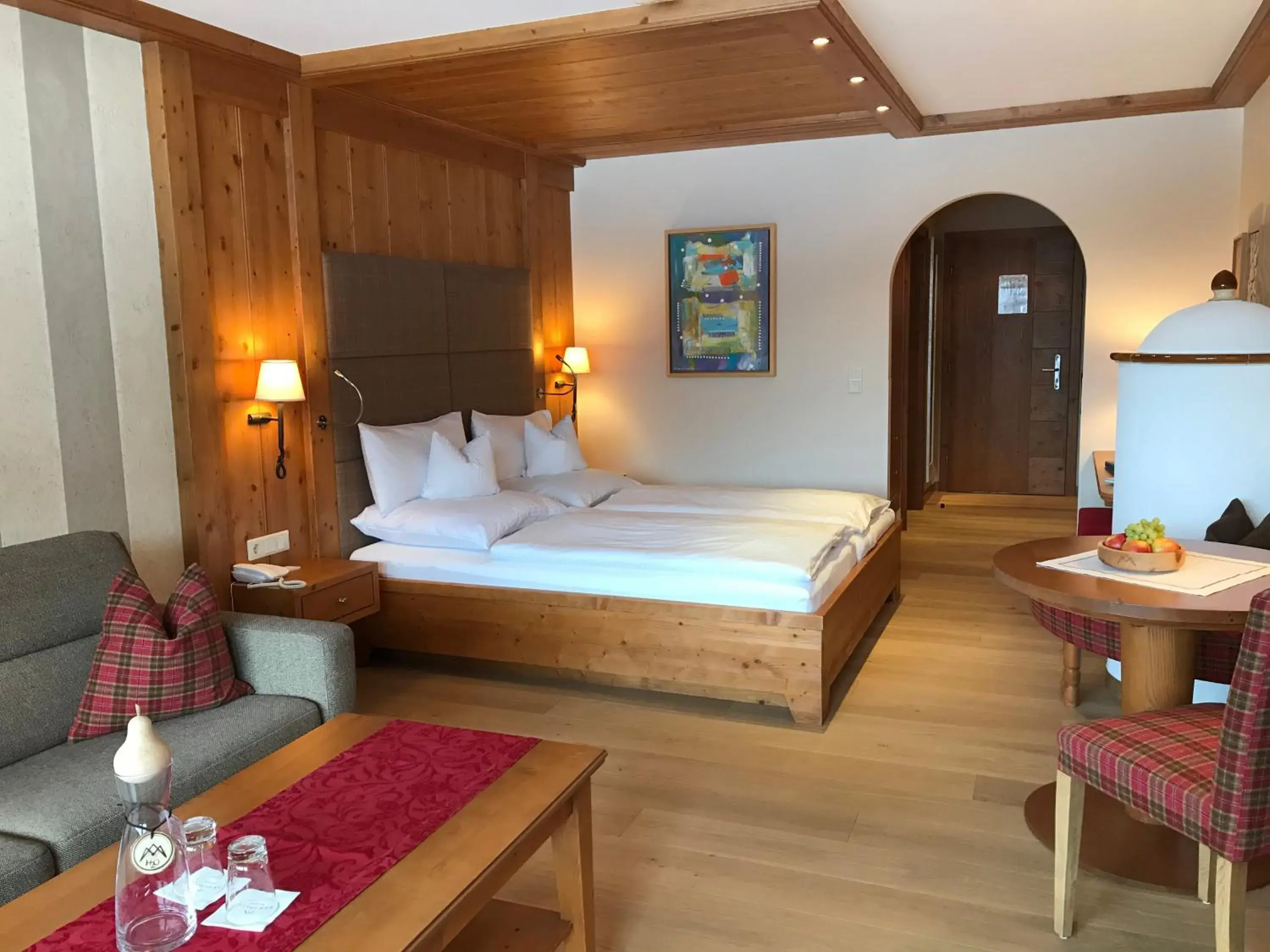 Double Room with Mountain View - single occupancy in Hotel Bergblick 5 Sterne Double Room with Mountain View - single occupancy in Hotel Bergblick 5 Sterne