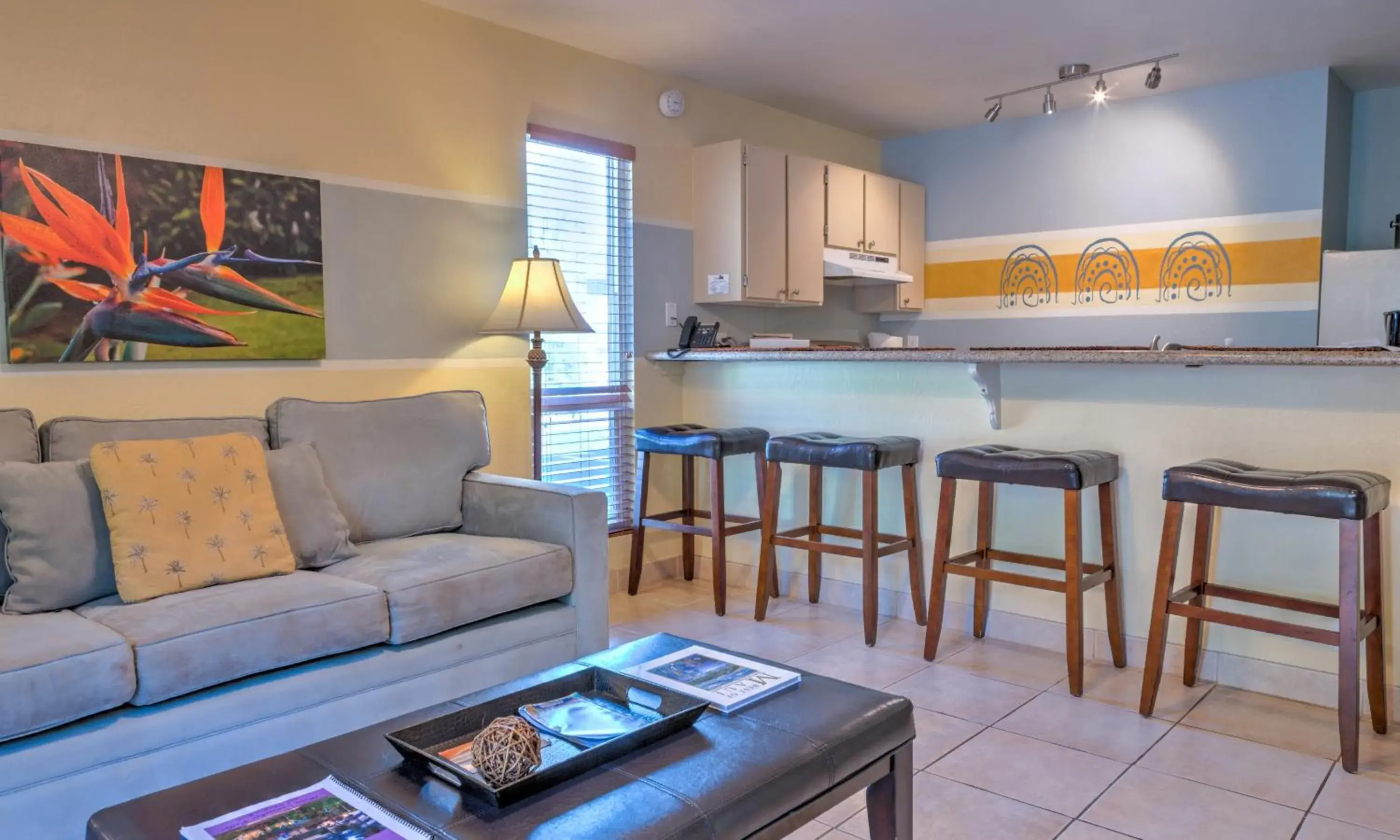 Suite, 1 King Bed with Kitchen, Pool View in Kohea Kai Hotel Maui Suite, 1 King Bed with Kitchen, Pool View in Kohea Kai Hotel Maui