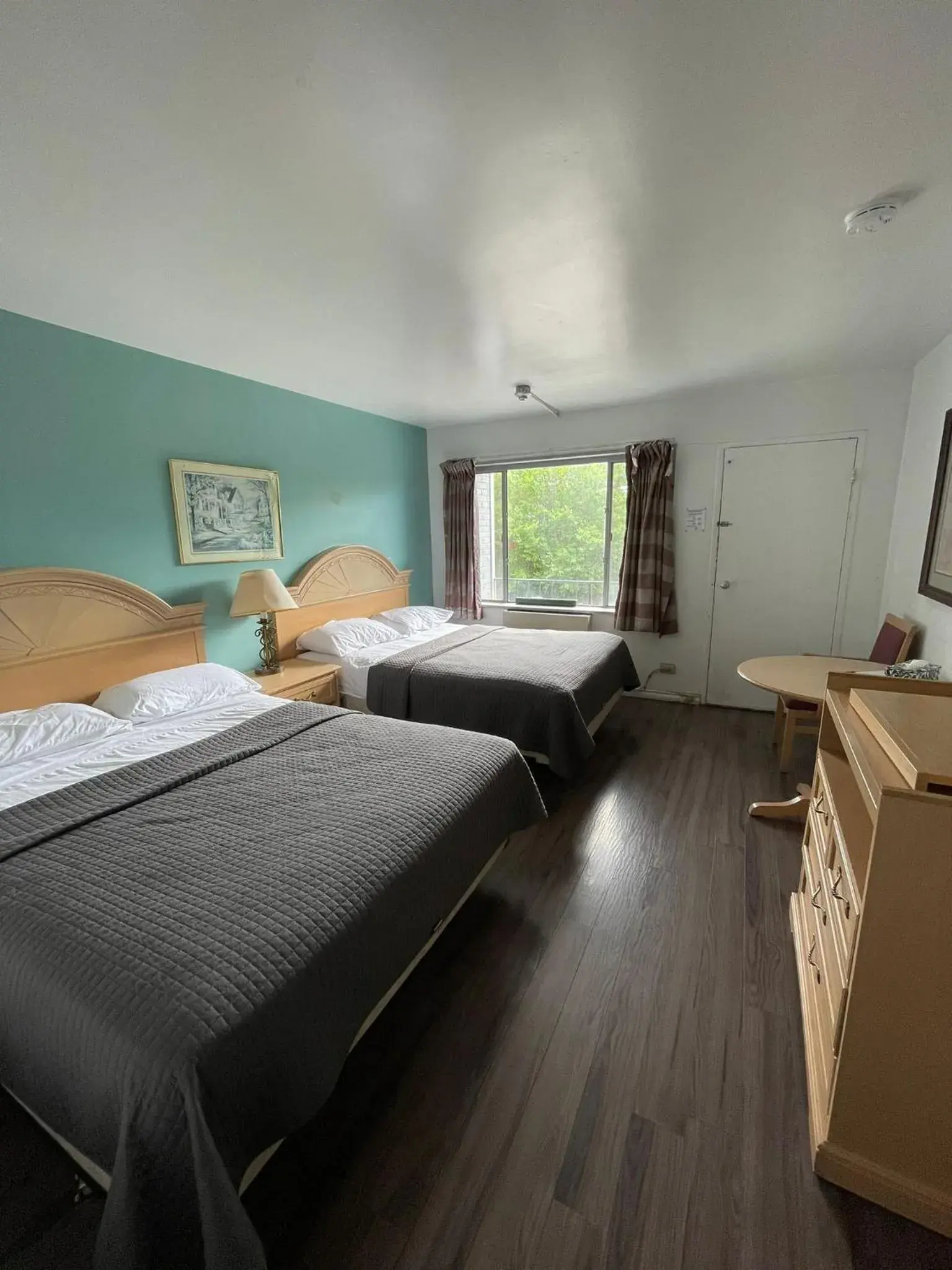 Sunrise Inn Sunrise Inn