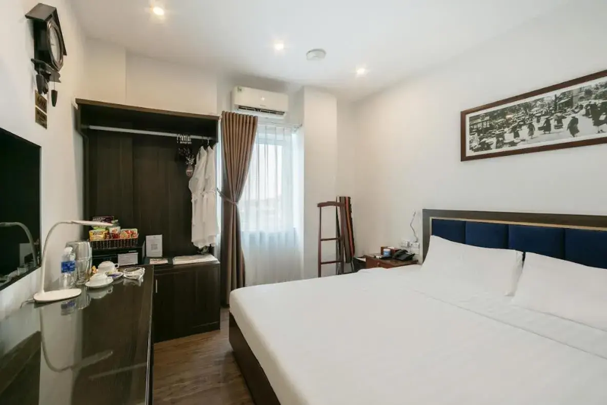 Superior Double Room in A25 Hotel - 30 An Dương Superior Double Room in A25 Hotel - 30 An Dương