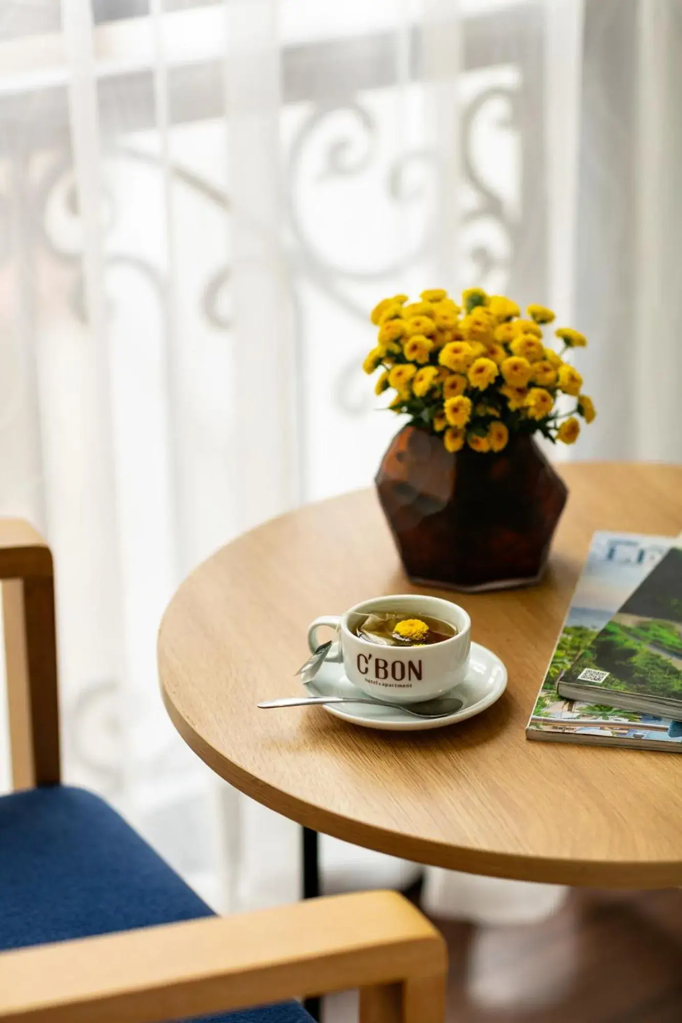 Superior Twin Room in C'Bon Hotel Do Quang Superior Twin Room in C'Bon Hotel Do Quang