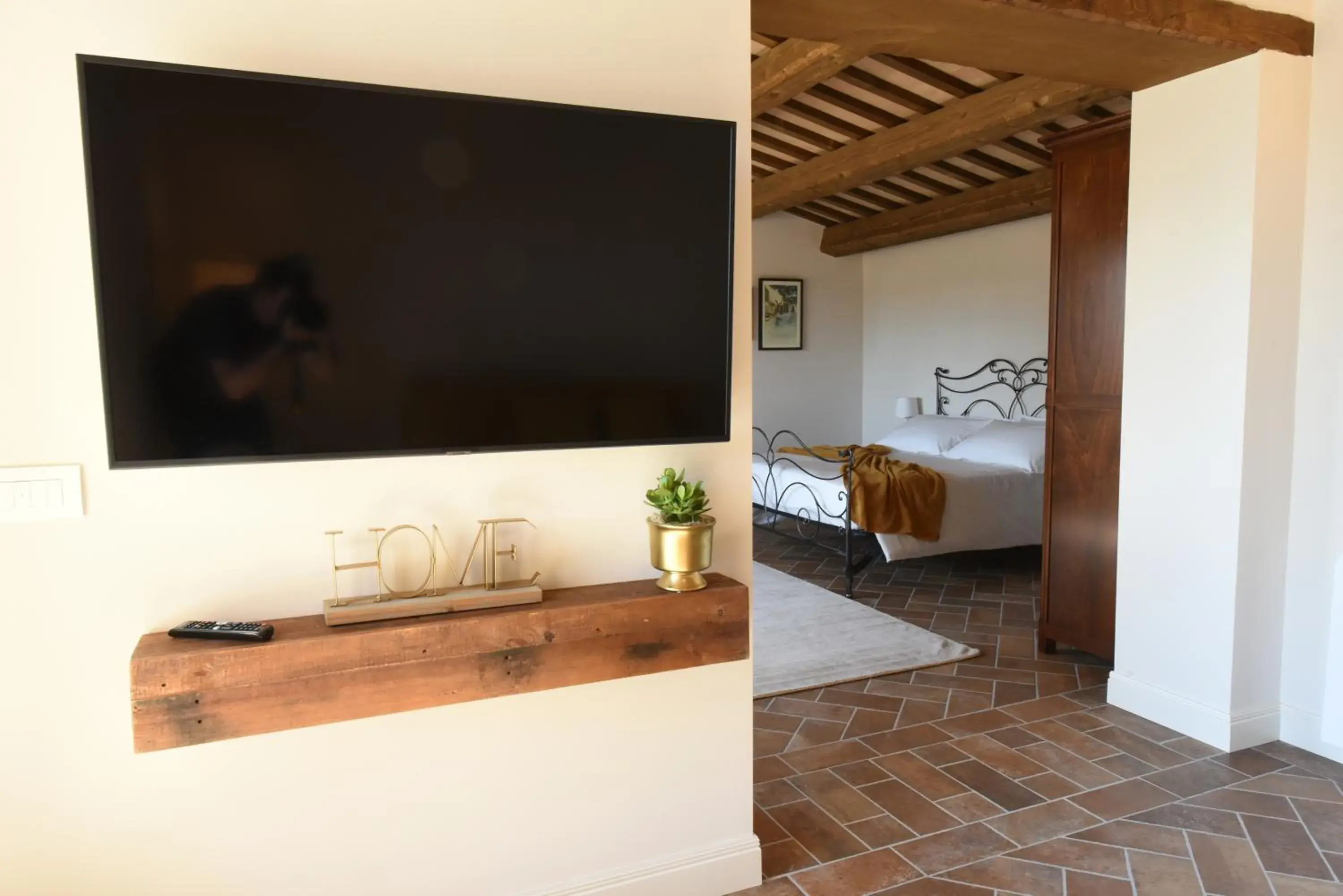 Double Room with Terrace in Villa Shmitanka Double Room with Terrace in Villa Shmitanka