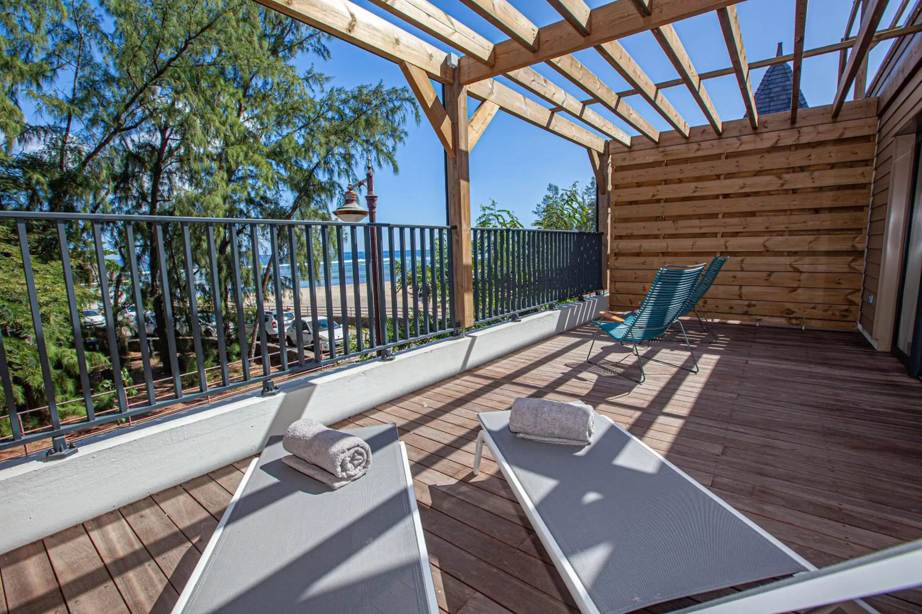 Three-Bedroom Apartment with Sea View in Résidence Santa Apolonia Three-Bedroom Apartment with Sea View in Résidence Santa Apolonia