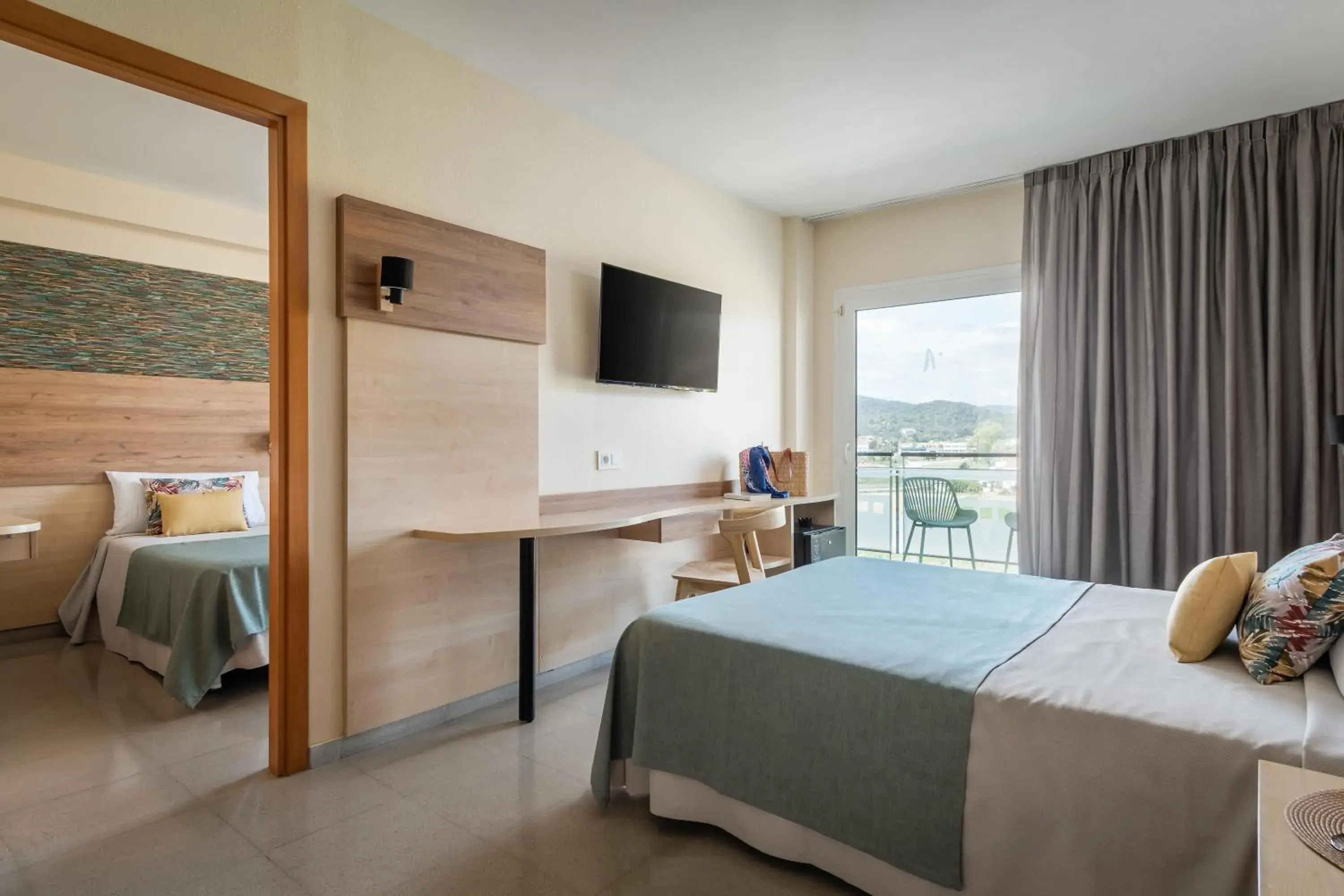 Family Room in ALEGRIA Caprici Verd 4 Sup Family Room in ALEGRIA Caprici Verd 4 Sup