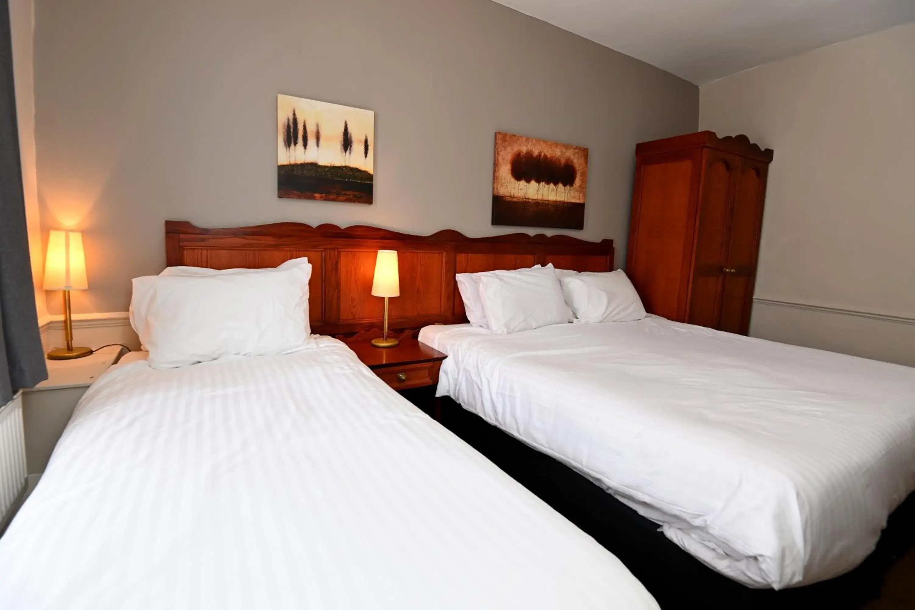 Family Room in Original White Hart, Ringwood by Marston's Inns Family Room in Original White Hart, Ringwood by Marston's Inns