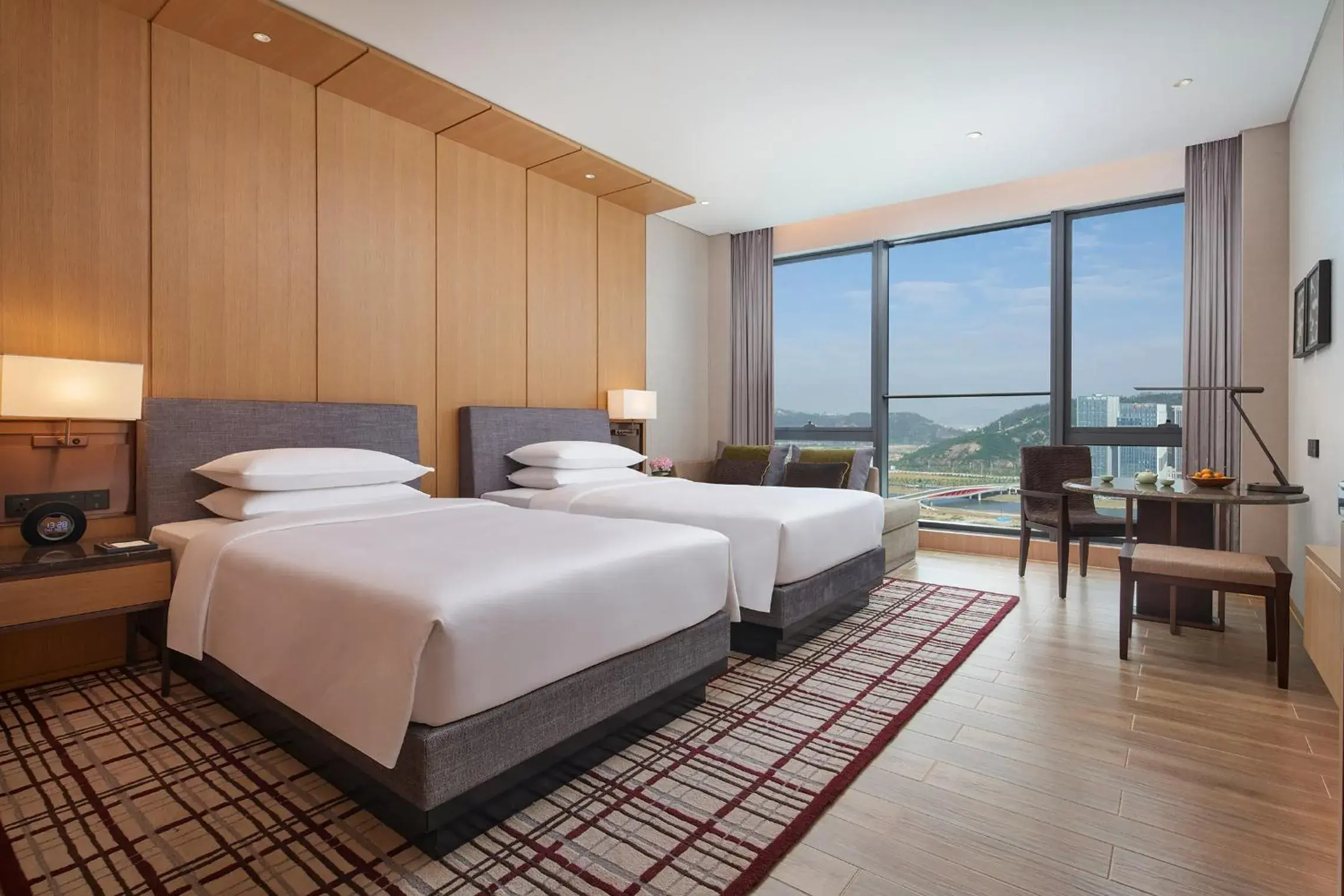 Twin Room in Hyatt Regency Hengqin-Free shuttle bus to Chimelong Ocean Kingdom & Hengqin Port Twin Room in Hyatt Regency Hengqin-Free shuttle bus to Chimelong Ocean Kingdom & Hengqin Port