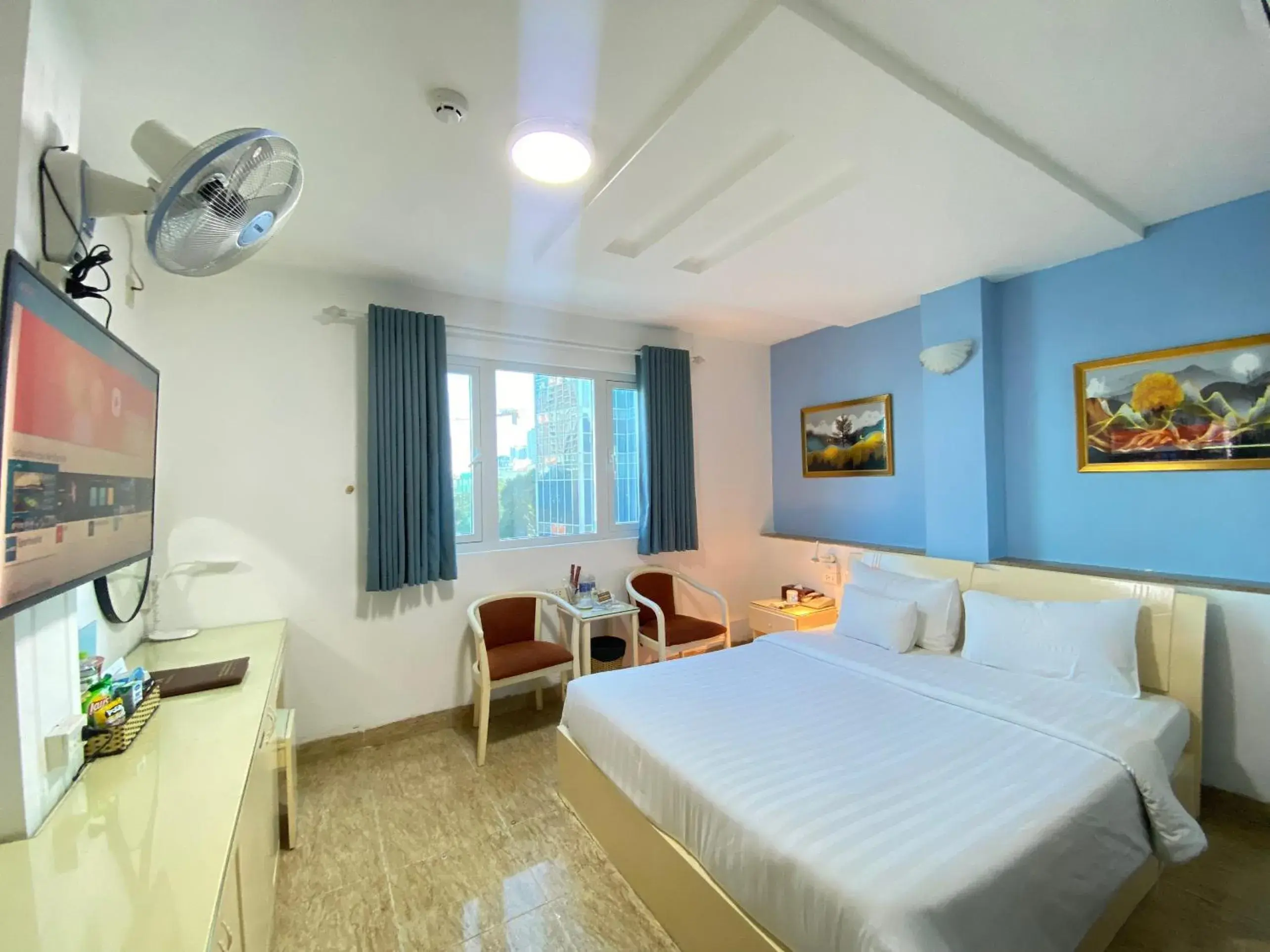 Deluxe Double Room in A25 Hotel - 22 Nguyễn Cư Trinh Deluxe Double Room in A25 Hotel - 22 Nguyễn Cư Trinh