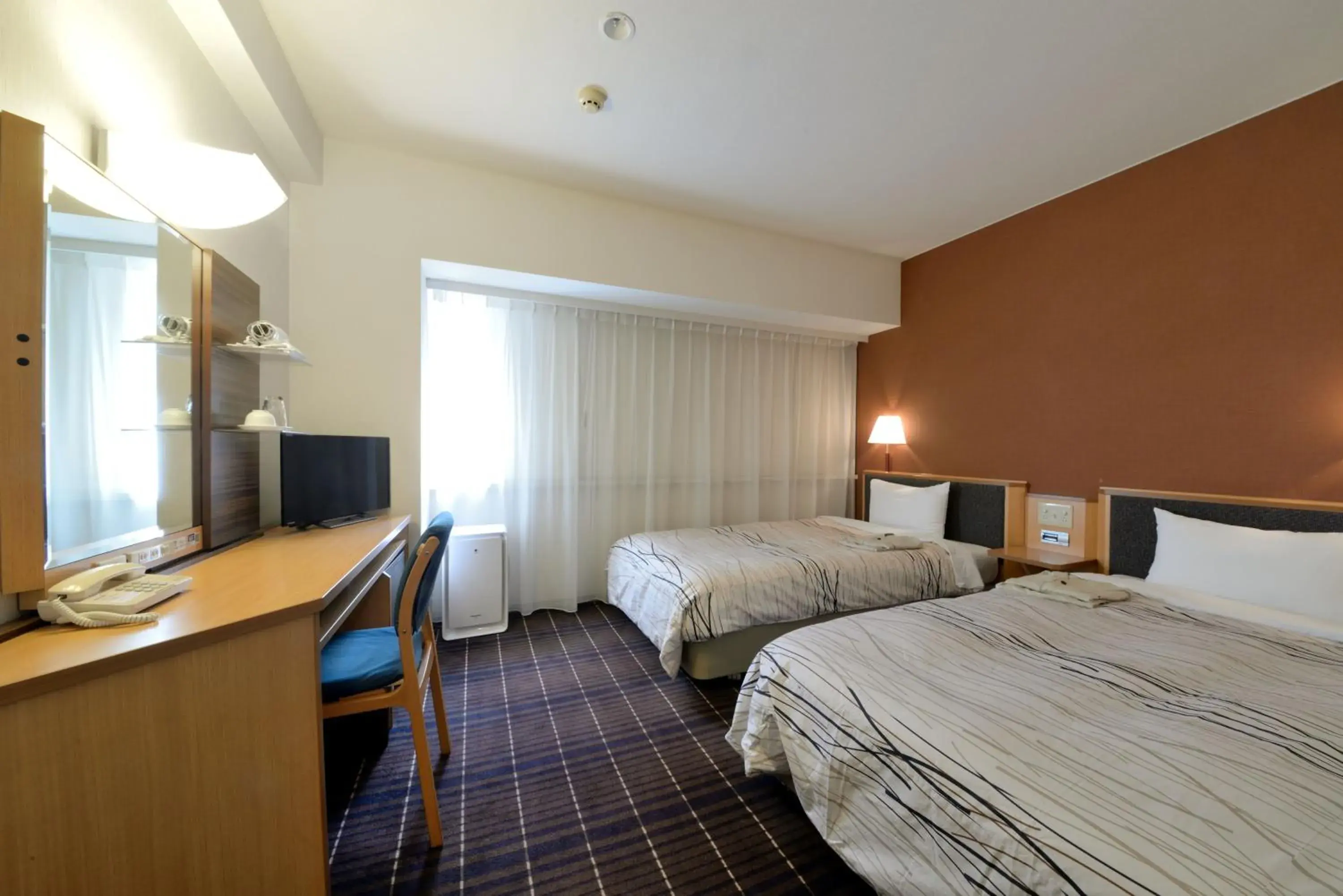 Twin Room - single occupancy - Non-Smoking in Kanazawa Manten Hotel Ekimae Twin Room - single occupancy - Non-Smoking in Kanazawa Manten Hotel Ekimae