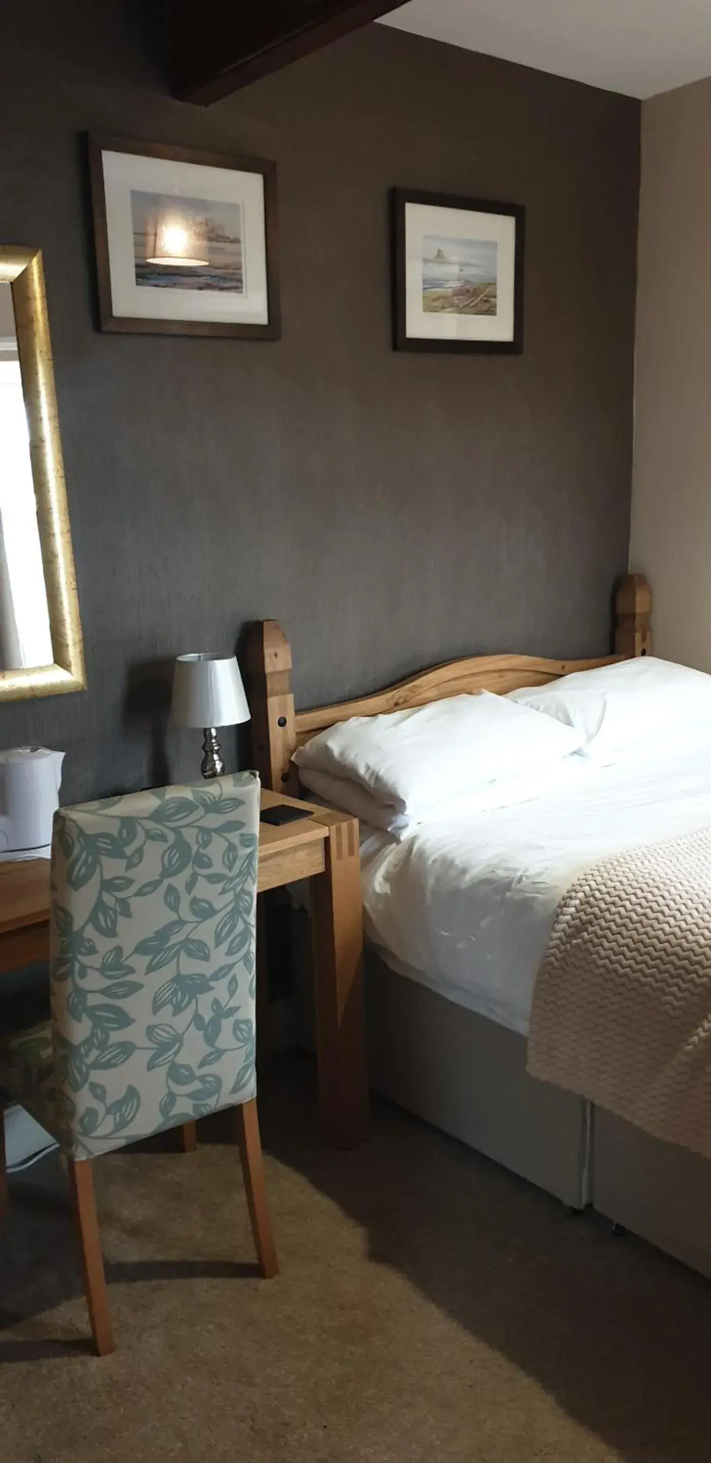 Double Room with Private Bathroom - single occupancy in Red Lion Inn Double Room with Private Bathroom - single occupancy in Red Lion Inn