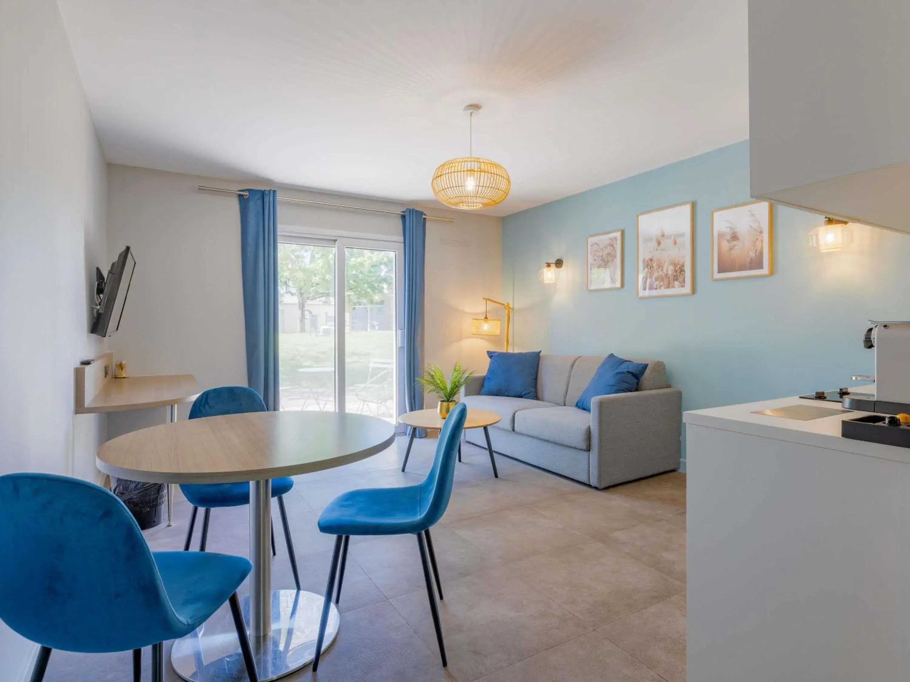 Apartment in Mercure Lyon Est Villefontaine Apartment in Mercure Lyon Est Villefontaine