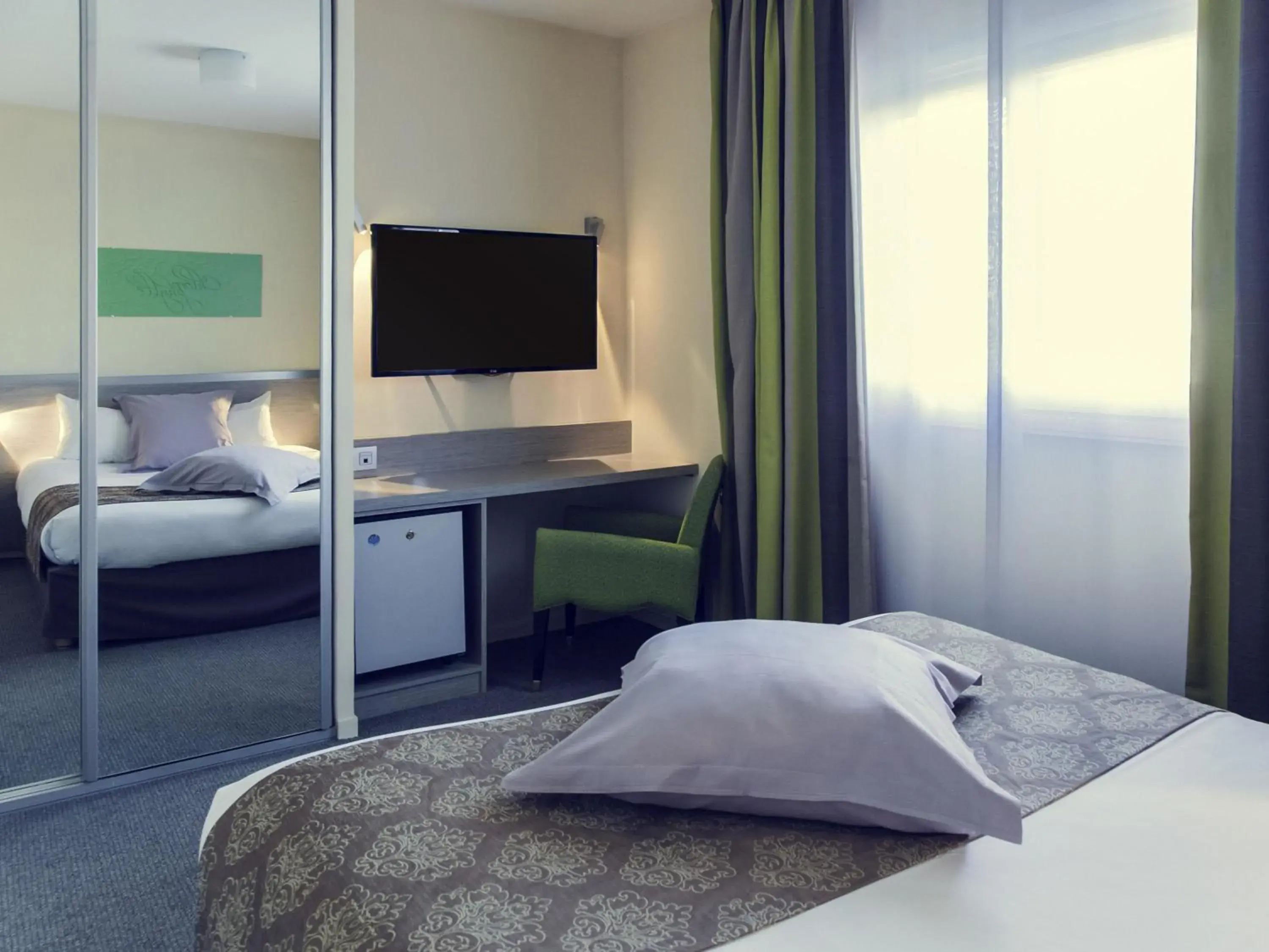 Classic Room in Mercure Lyon Est Villefontaine Classic Room in Mercure Lyon Est Villefontaine