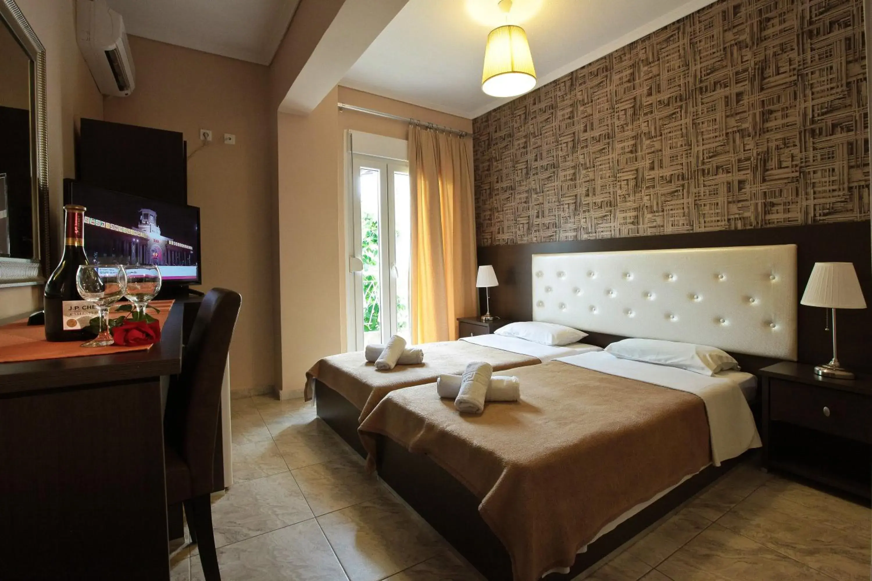 Double or Twin Room in Hotel Epavli Double or Twin Room in Hotel Epavli