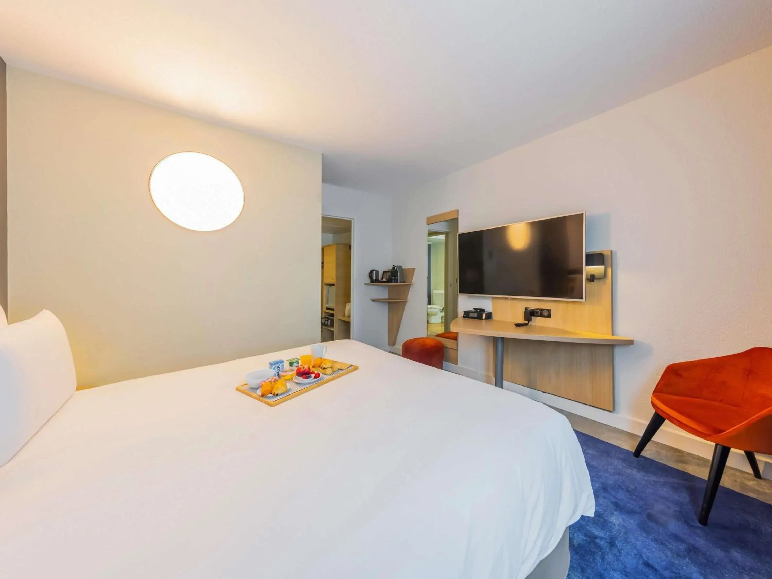 Privilege Double Room in Mercure Paris Massy Gare TGV Privilege Double Room in Mercure Paris Massy Gare TGV