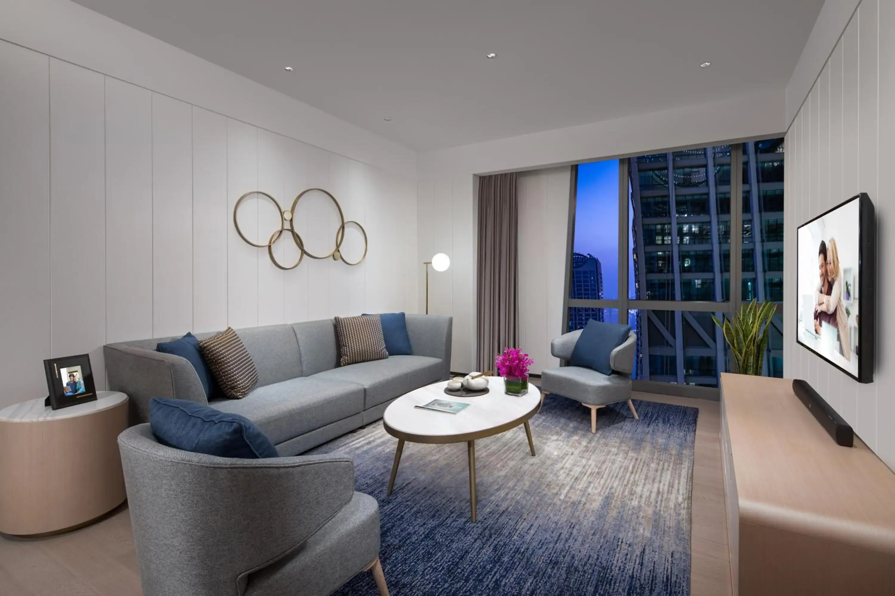 2 Bedroom Deluxe Suite - Luggage Delivery Service in Ascott Raffles City Chongqing 2 Bedroom Deluxe Suite - Luggage Delivery Service in Ascott Raffles City Chongqing