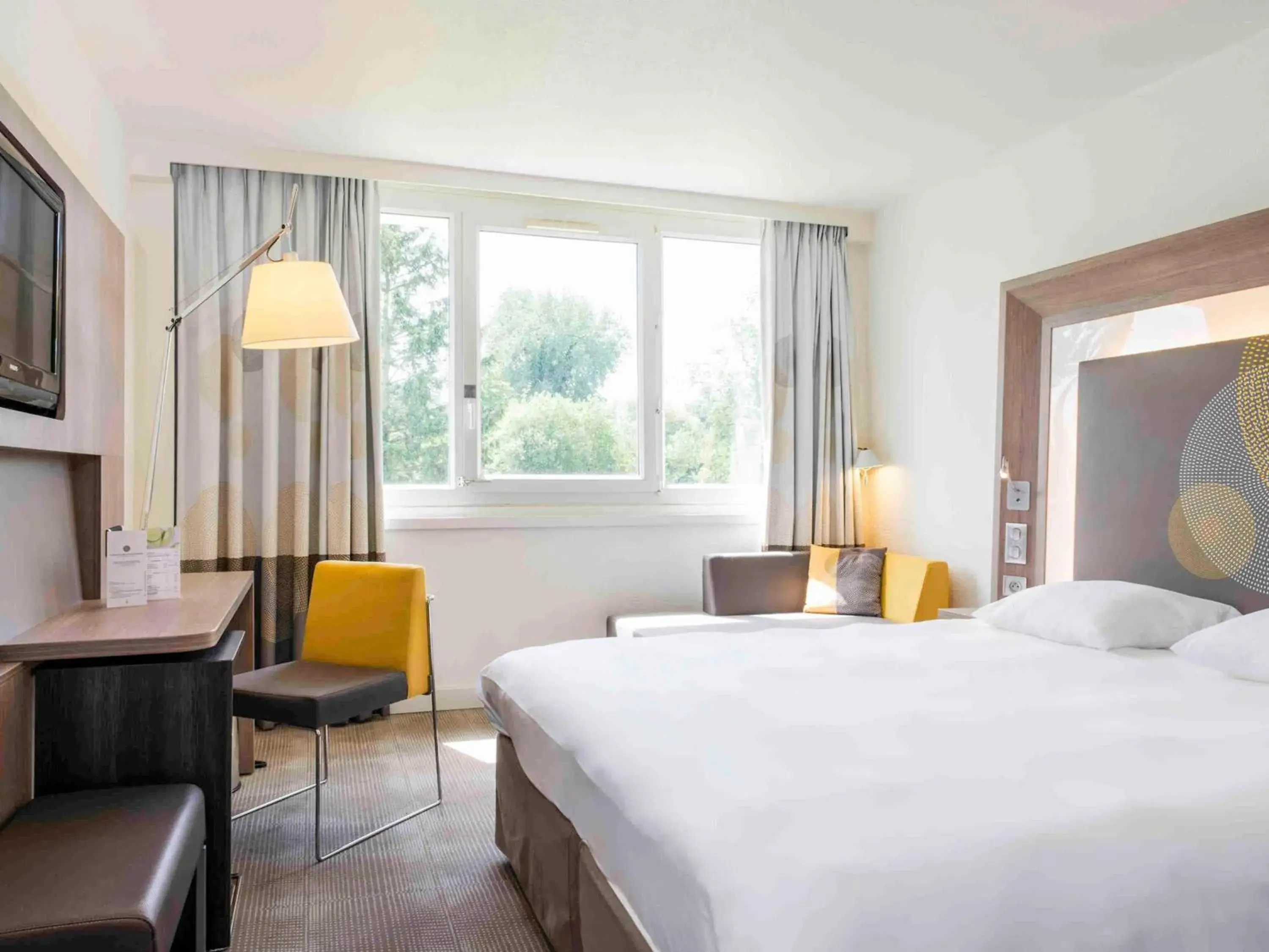 Superior King Room - single occupancy in Novotel Le Mans Superior King Room - single occupancy in Novotel Le Mans