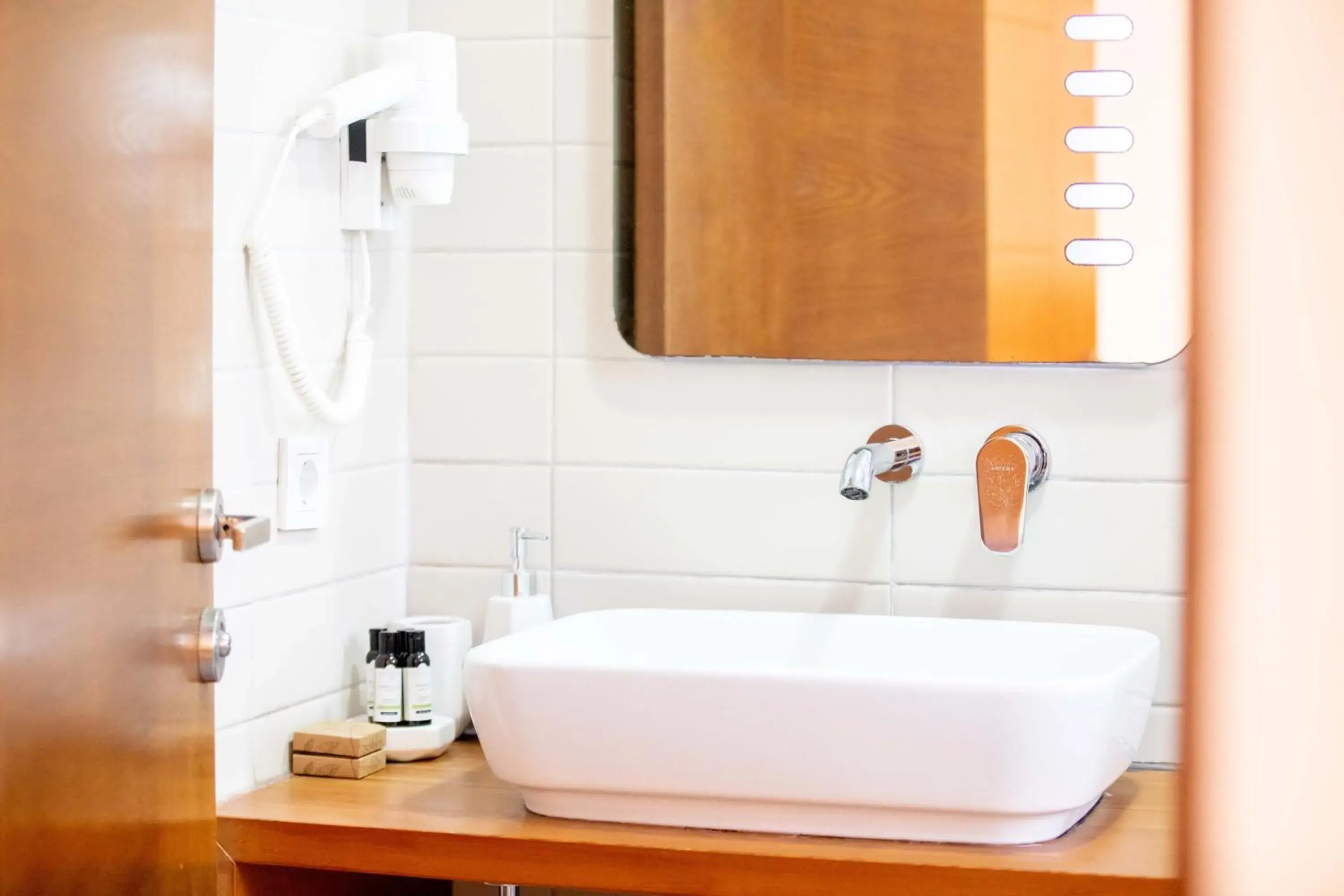 Economy Twin Room Ground Floor in Mare Nostrum Economy Twin Room Ground Floor in Mare Nostrum