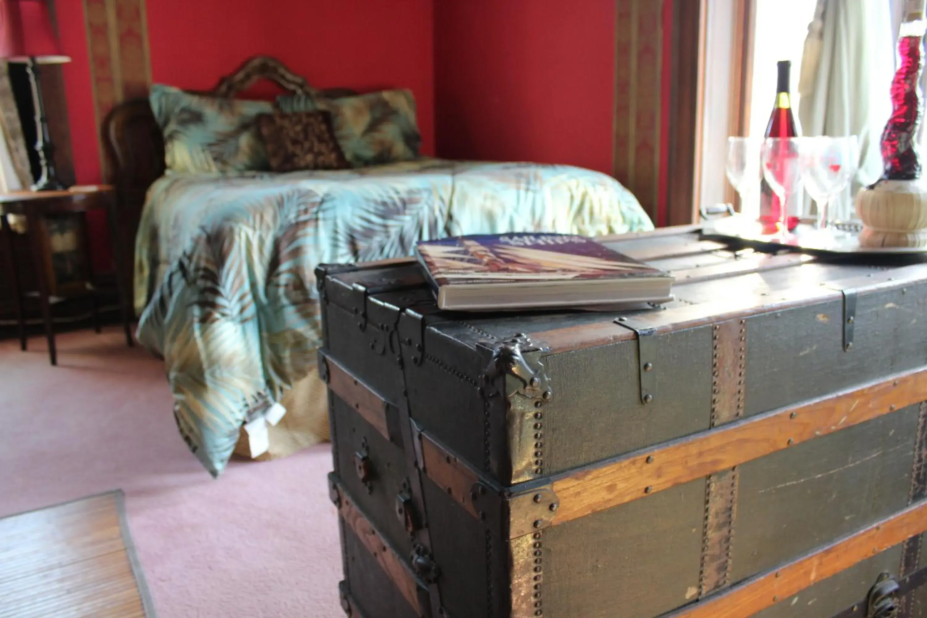 Superior Double Room with Two Double Beds in Riverview Mansion Hotel Superior Double Room with Two Double Beds in Riverview Mansion Hotel