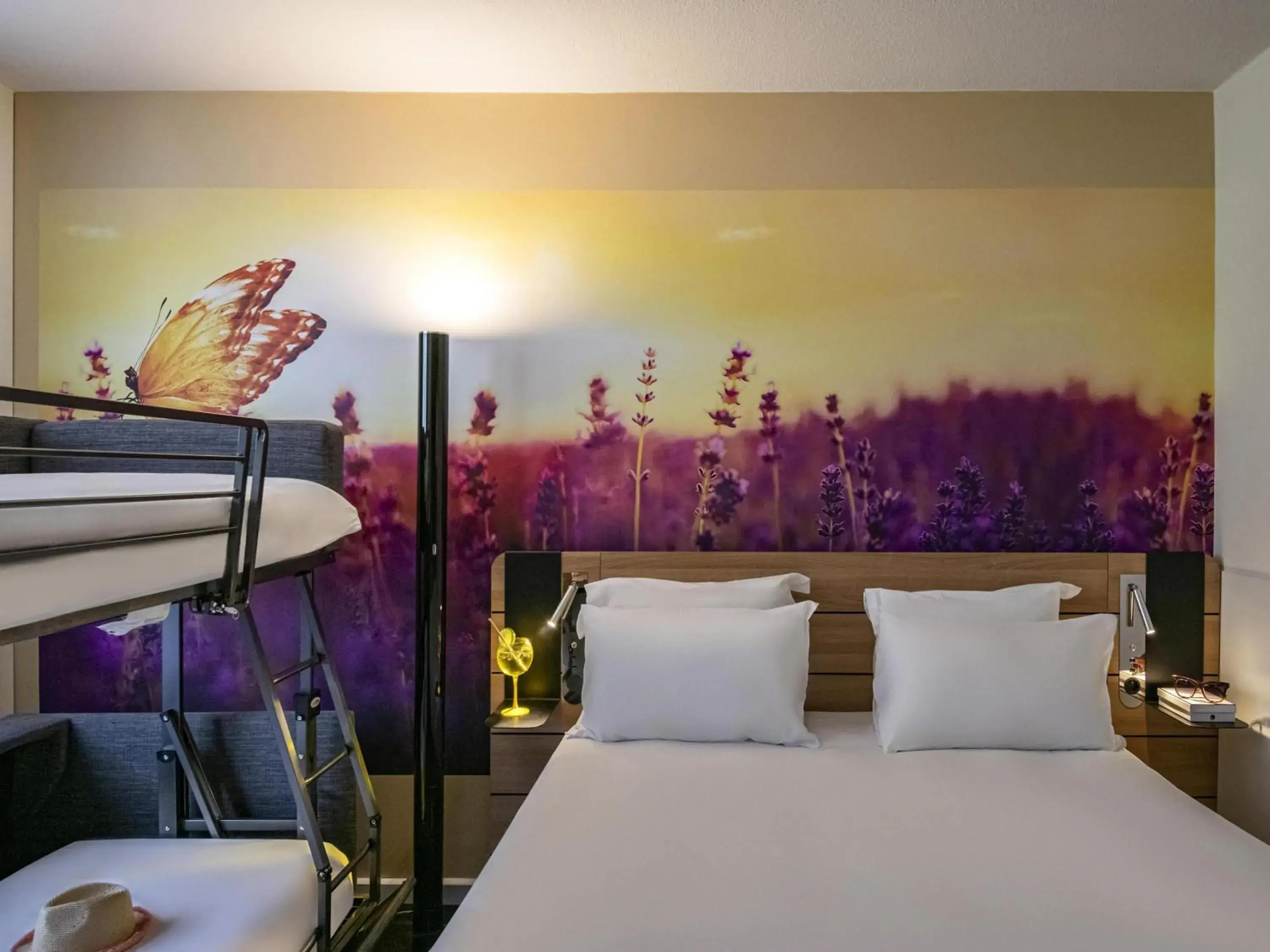 Classic Double Room with Sofa Bed in Novotel Antibes Sophia Antipolis Classic Double Room with Sofa Bed in Novotel Antibes Sophia Antipolis