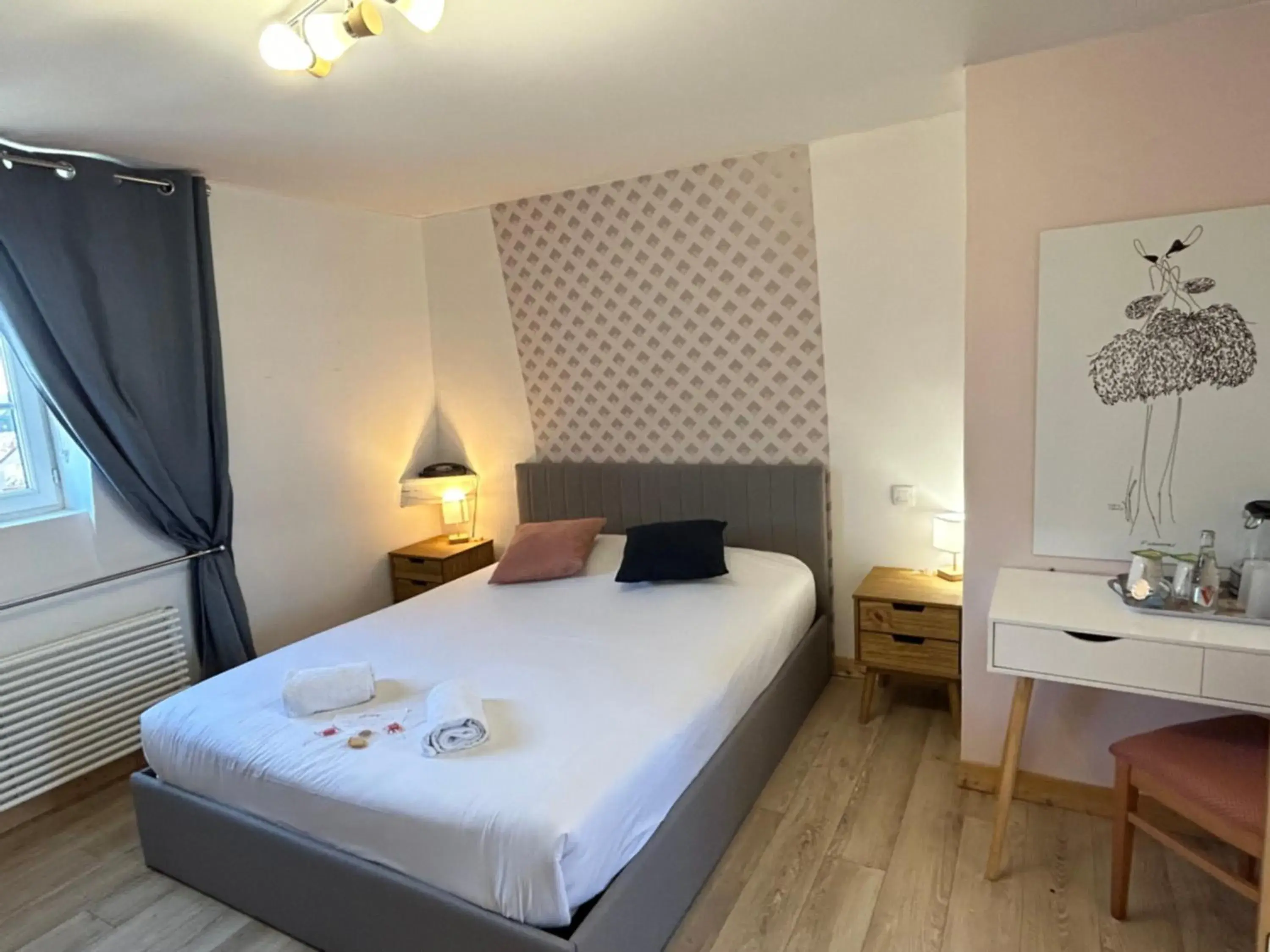 Logis Hôtel Restaurant SPA Le Tosny Logis Hôtel Restaurant SPA Le Tosny