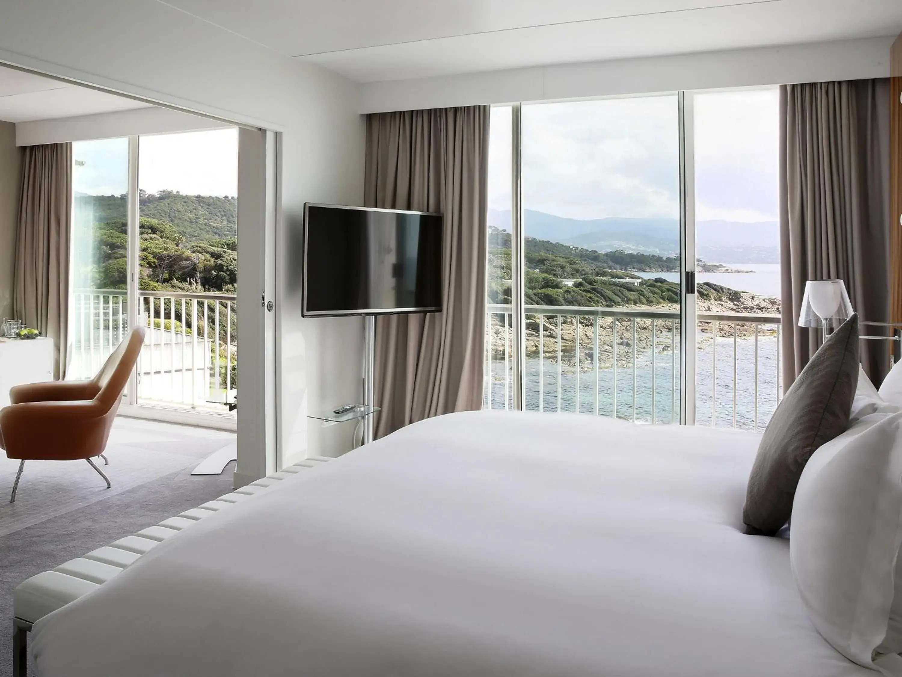 Junior King Suite with Sea View in Sofitel Golfe d'Ajaccio Thalassa Sea & Spa Junior King Suite with Sea View in Sofitel Golfe d'Ajaccio Thalassa Sea & Spa