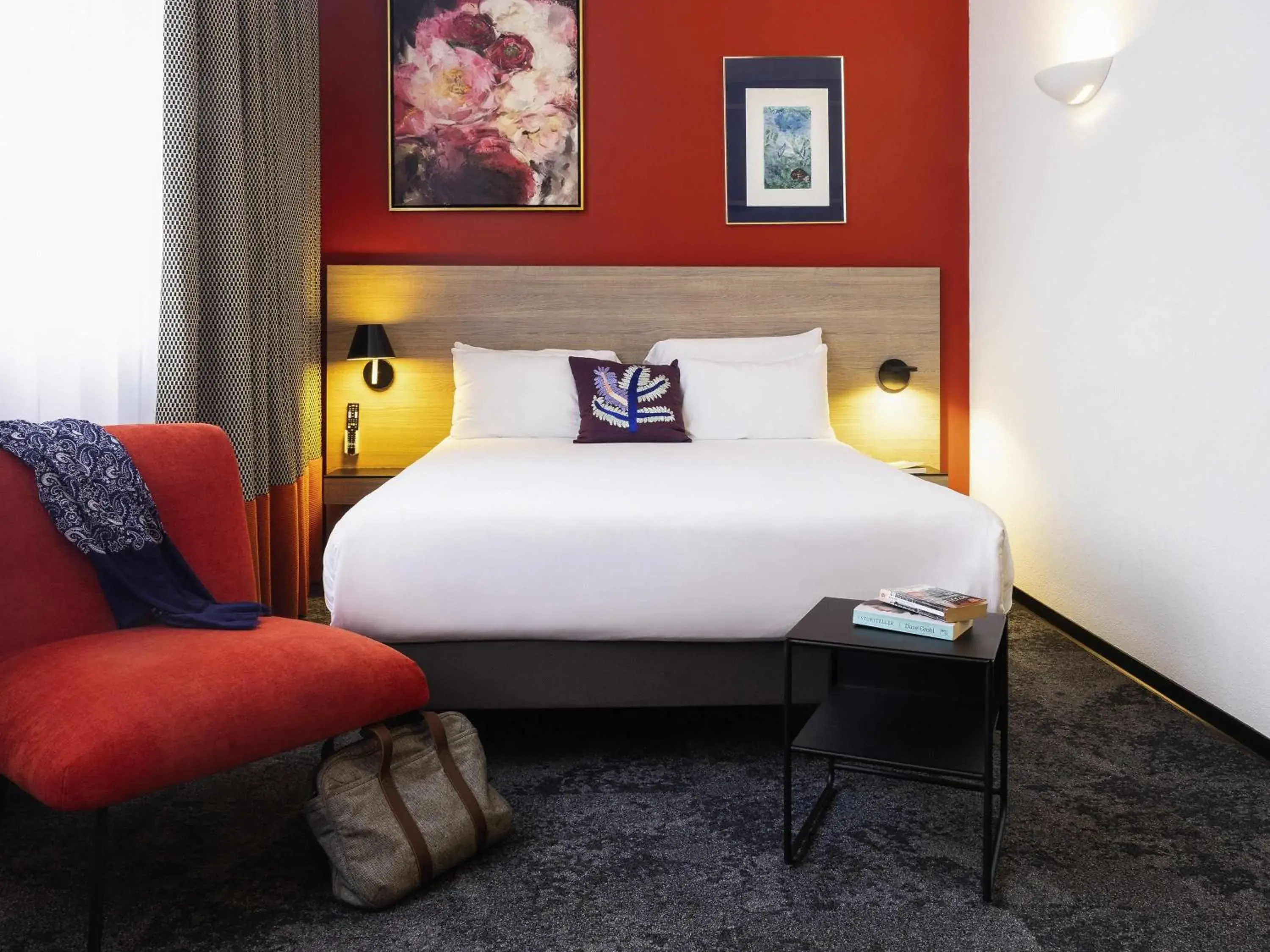 Superior Non Smoking Room with One Double Bed and Two Single Beds in Mercure Hotel Forbach Centre de Loisirs Superior Non Smoking Room with One Double Bed and Two Single Beds in Mercure Hotel Forbach Centre de Loisirs