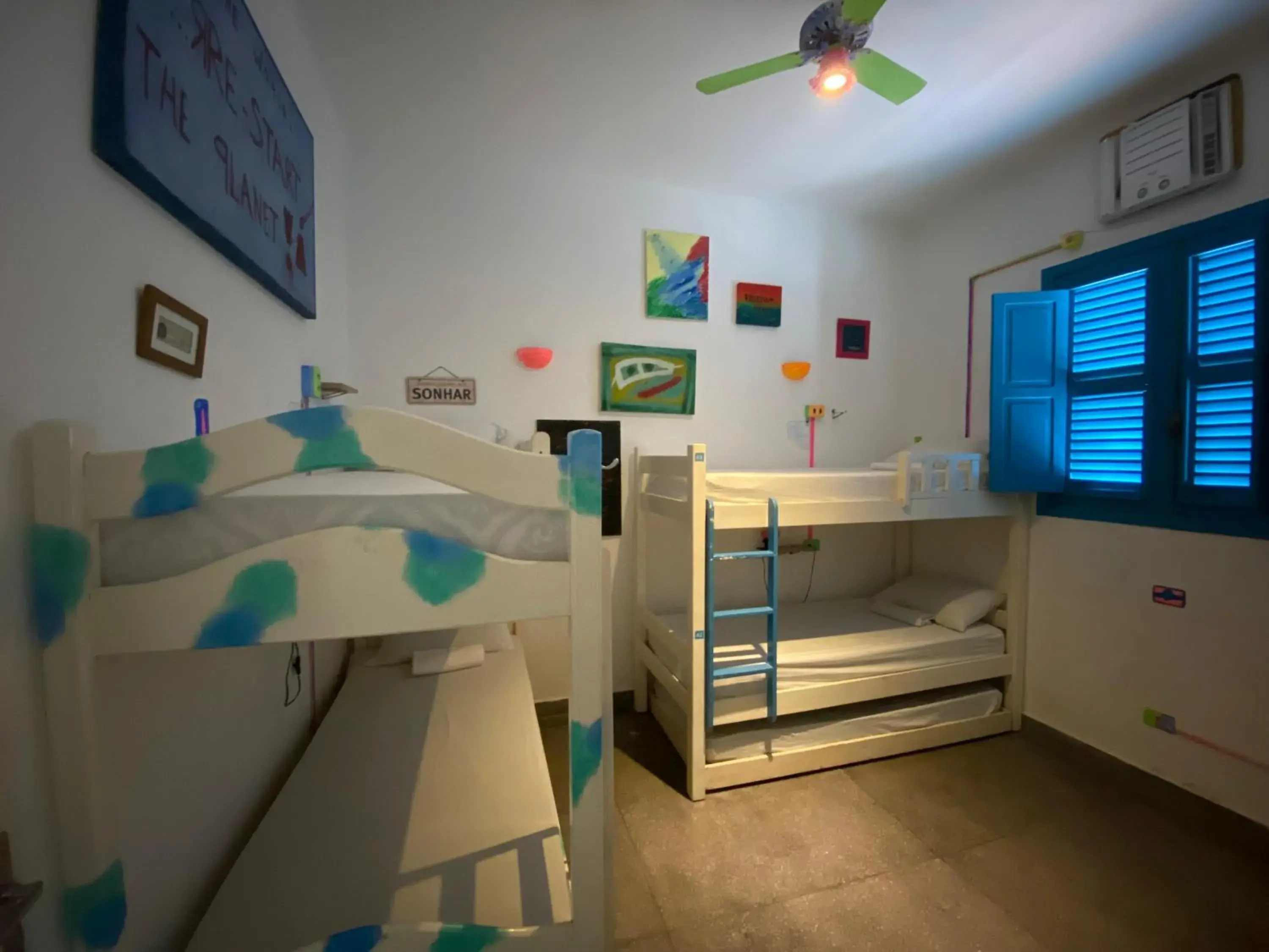 Bed in 6-Bed Female Dormitory Room in Zili Pernambuco - Hostel Pousada Bed in 6-Bed Female Dormitory Room in Zili Pernambuco - Hostel Pousada