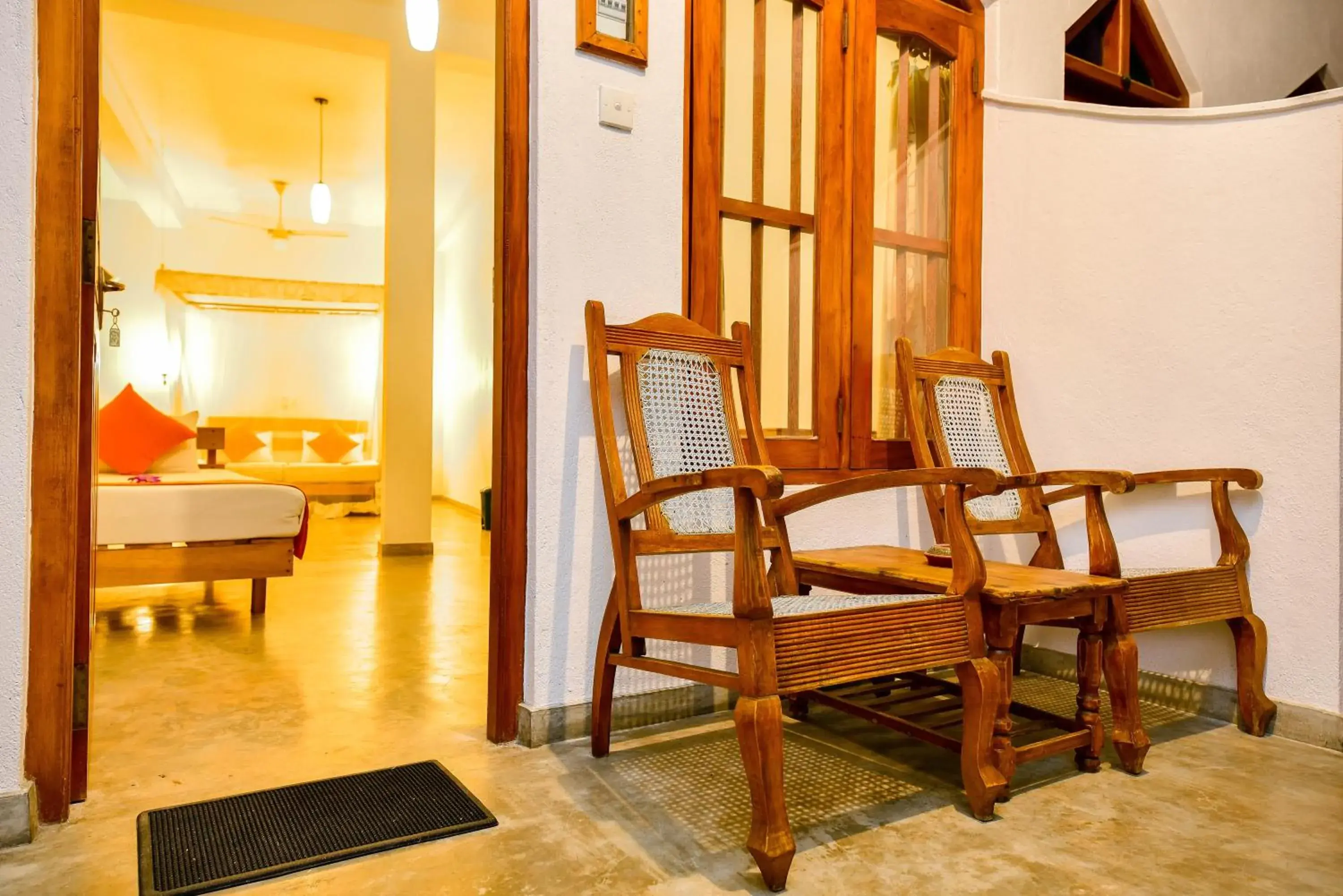 Deluxe Double Room with Balcony and Sea View in International Beach Hotel & Restaurant Deluxe Double Room with Balcony and Sea View in International Beach Hotel & Restaurant