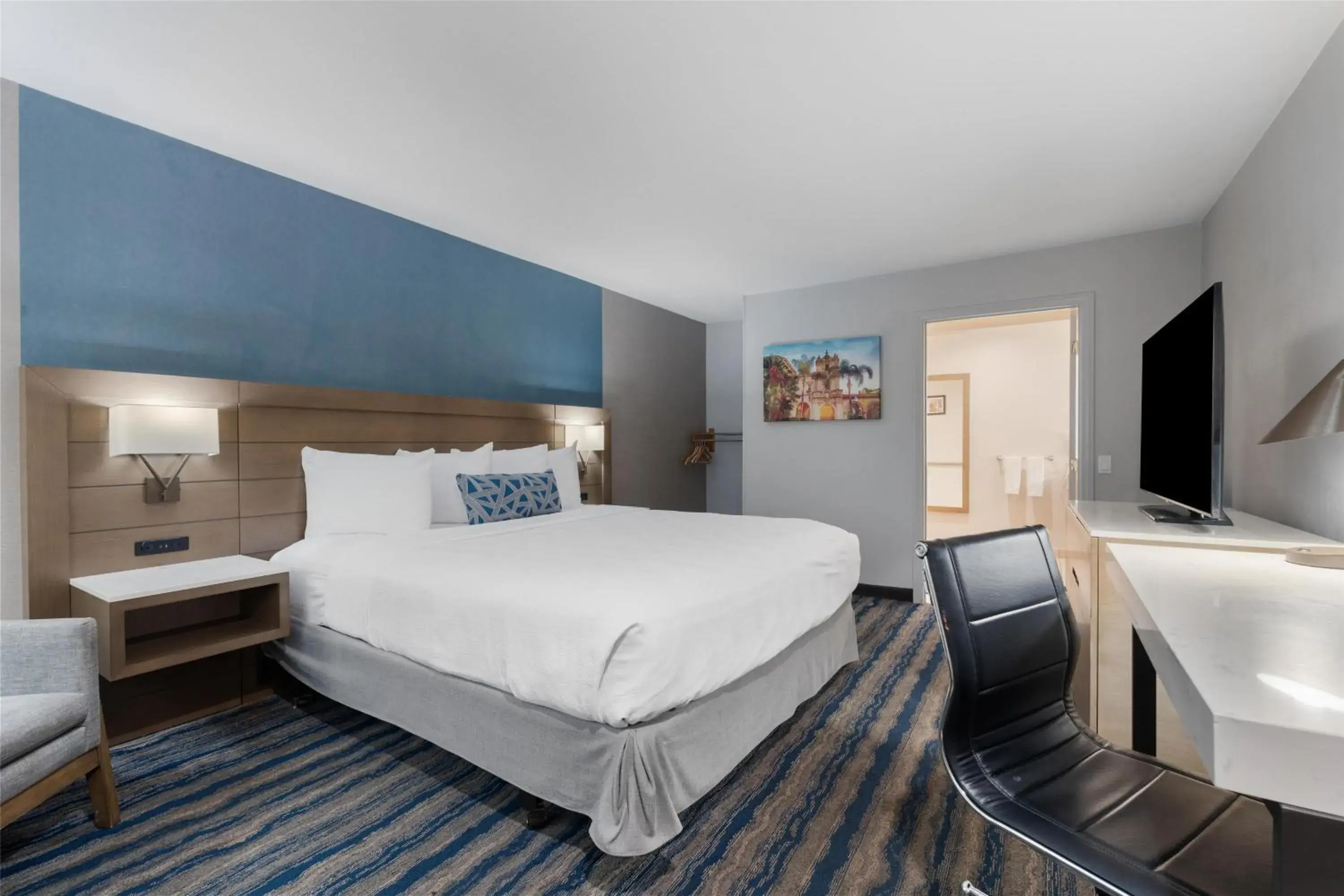 King Room with Bath Tub - Disability Access in Best Western San Diego/Miramar Hotel King Room with Bath Tub - Disability Access in Best Western San Diego/Miramar Hotel