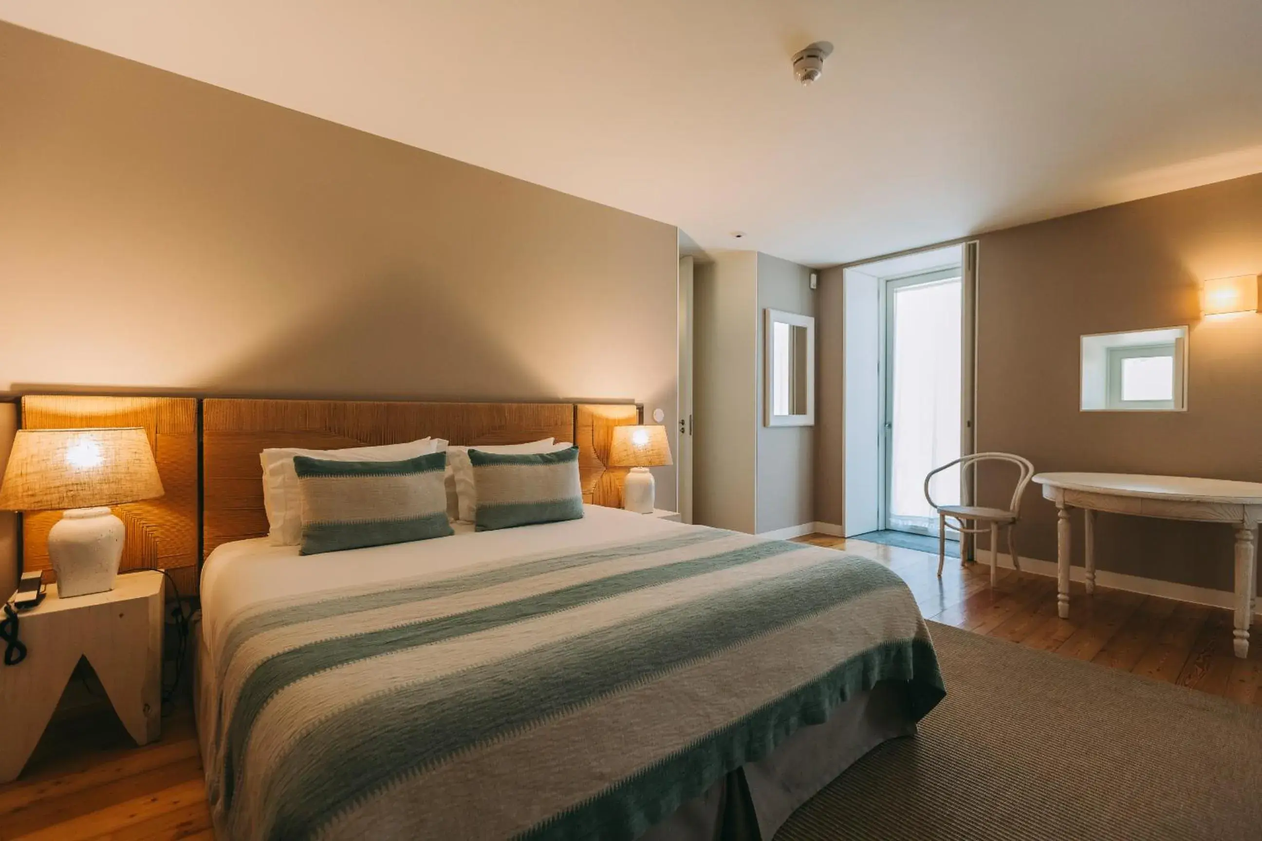 Double Room - Disability Access in Ventozelo Hotel & Quinta Double Room - Disability Access in Ventozelo Hotel & Quinta