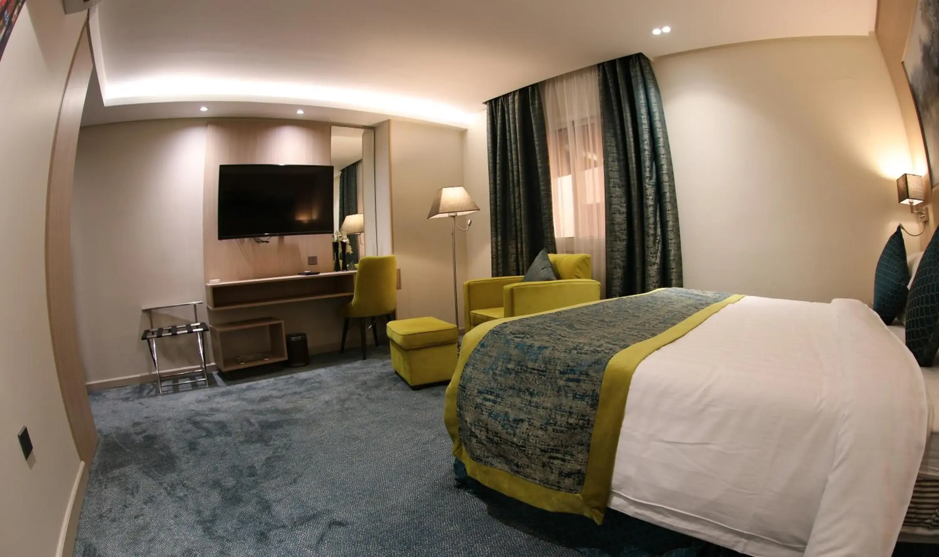 Junior Suite in Touq Al Balad Hotel Junior Suite in Touq Al Balad Hotel