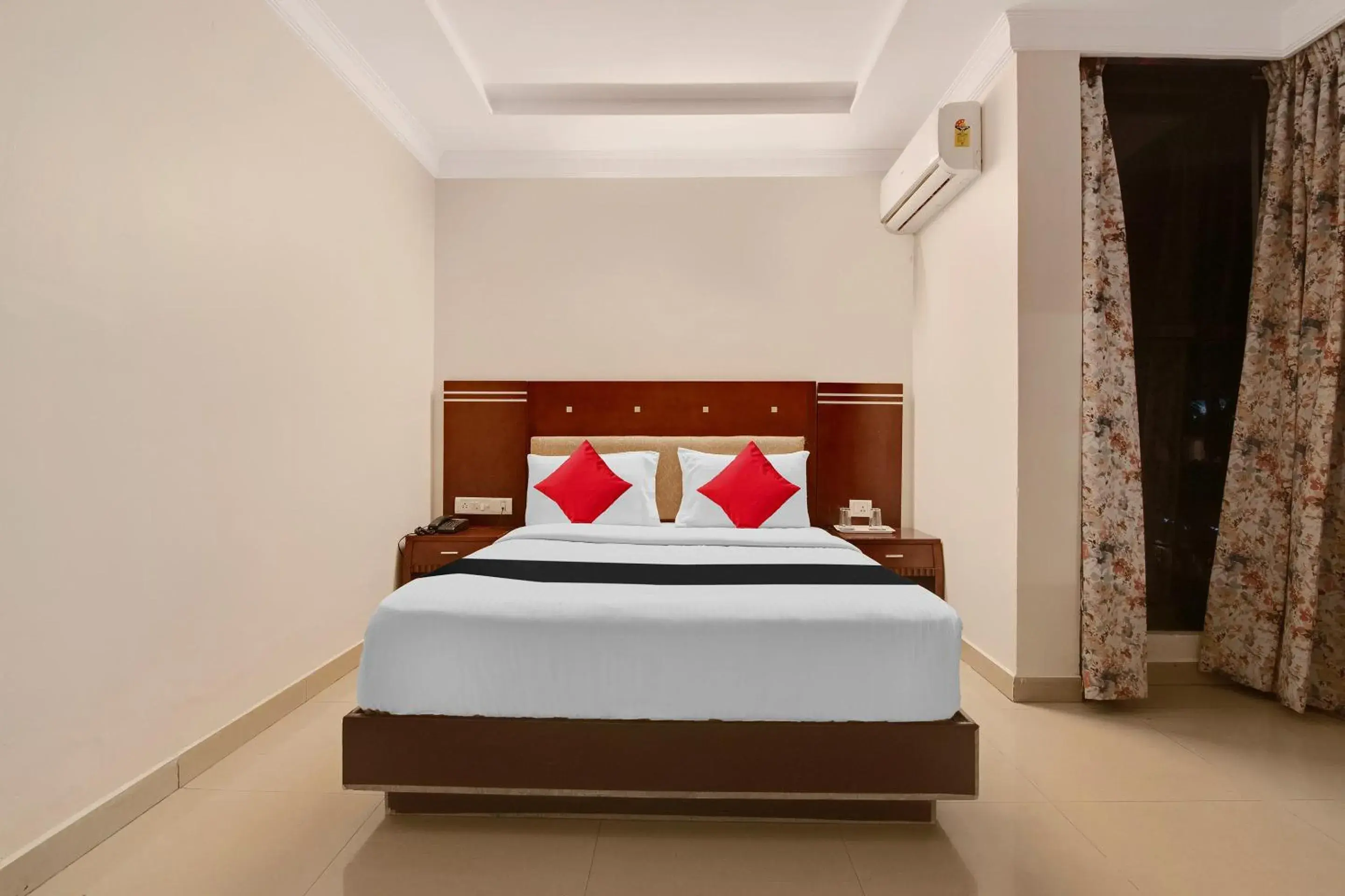 Capital O Elegant Amethyst Business Hotel Near Ragigudda Sri Prasanna Anjaneyaswamy Temple Capital O Elegant Amethyst Business Hotel Near Ragigudda Sri Prasanna Anjaneyaswamy Temple