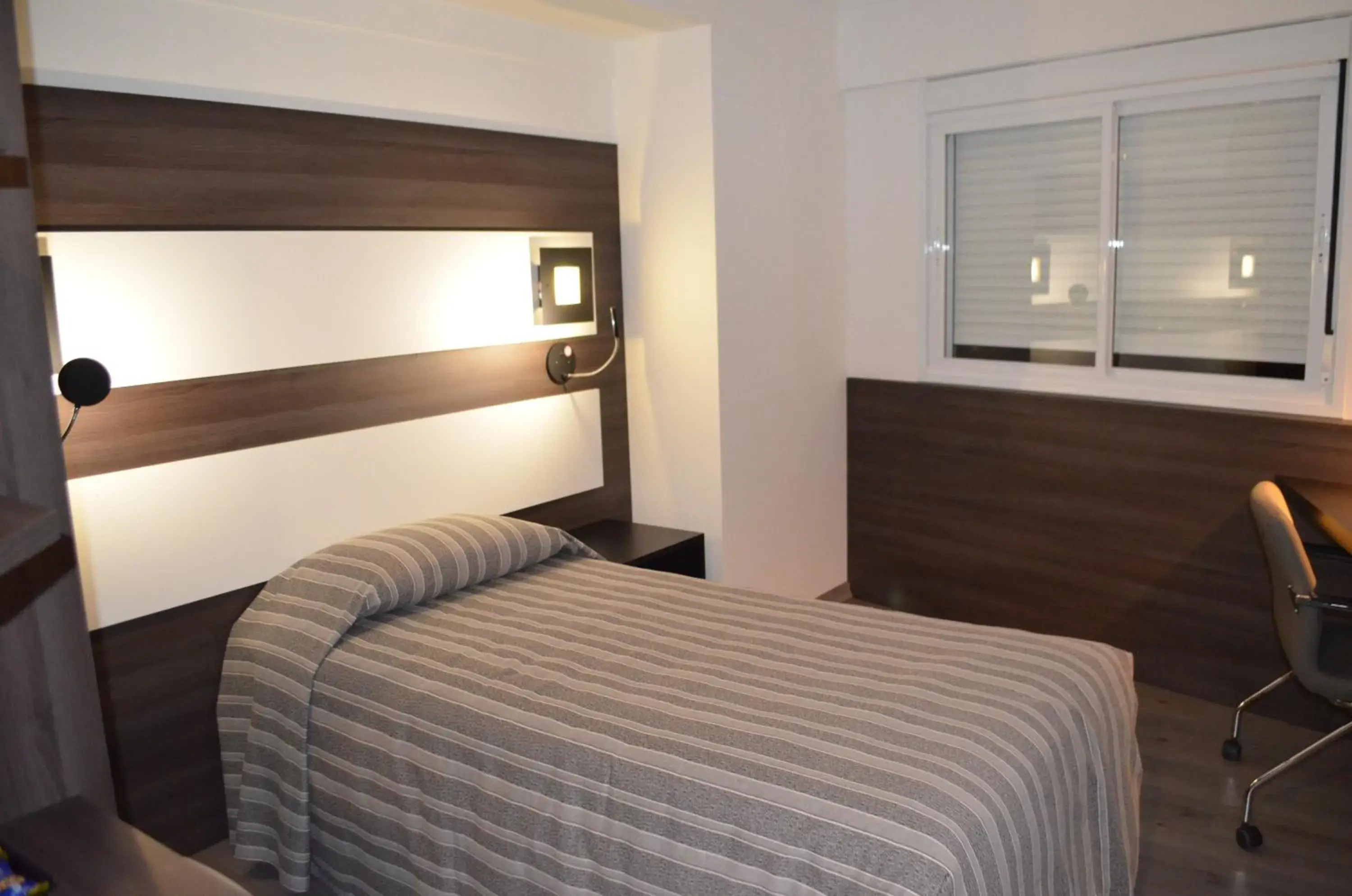 Executive Single Room in Prix Hotel Executive Single Room in Prix Hotel