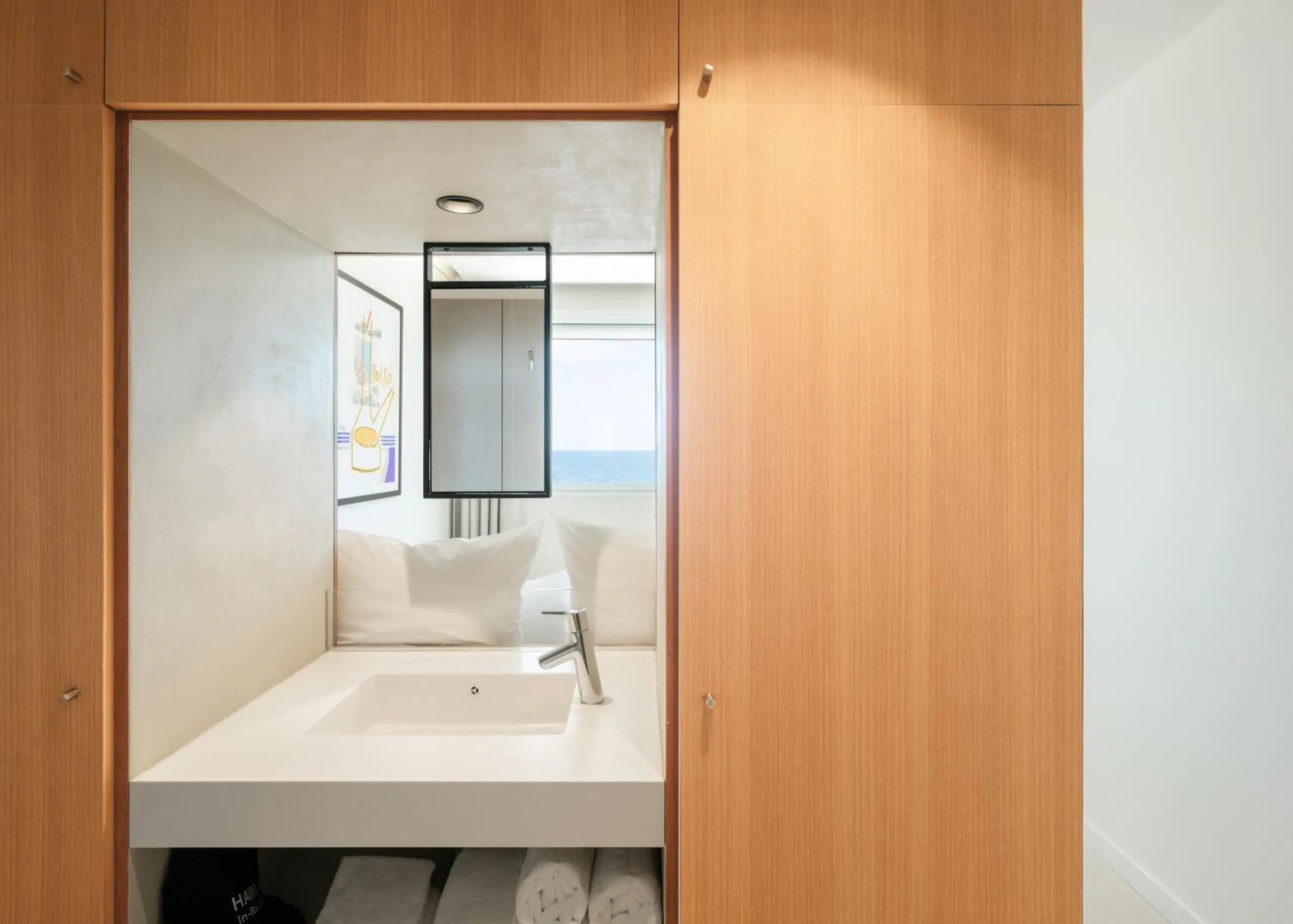 Comfort Room with Sea View in Les Elmes - Hôtel & Spa Comfort Room with Sea View in Les Elmes - Hôtel & Spa