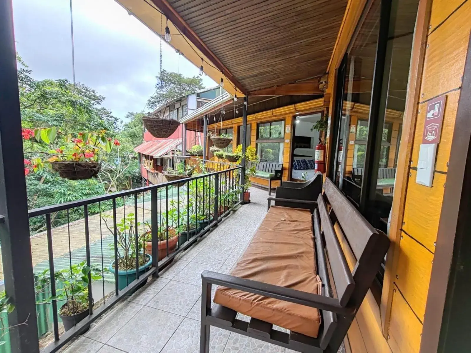 Family Room with Balcony - single occupancy in Cabinas El Pueblo B&B Monteverde Family Room with Balcony - single occupancy in Cabinas El Pueblo B&B Monteverde