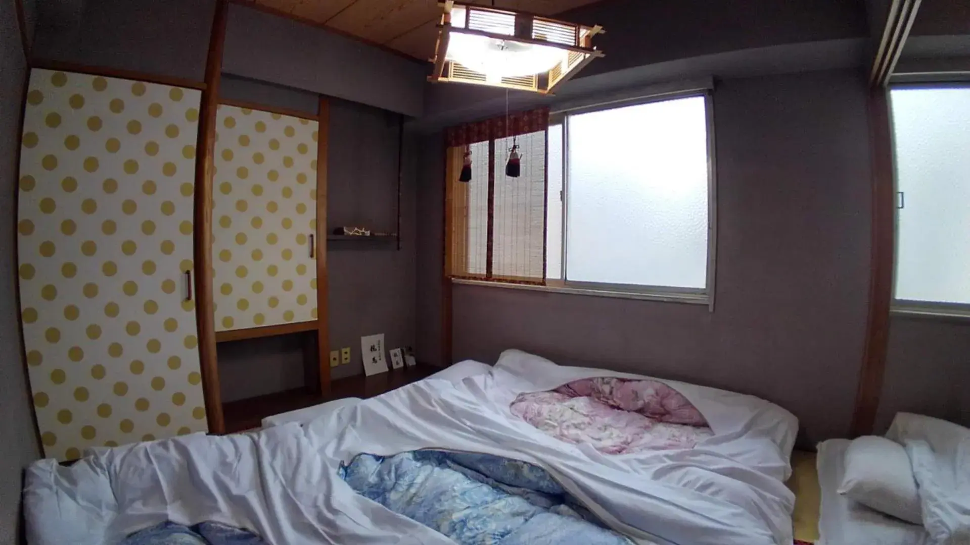 Japanese-Style Quadruple Room - single occupancy in 女性用 Art Setouchi Triennale Hotel Female Only Japanese-Style Quadruple Room - single occupancy in 女性用 Art Setouchi Triennale Hotel Female Only